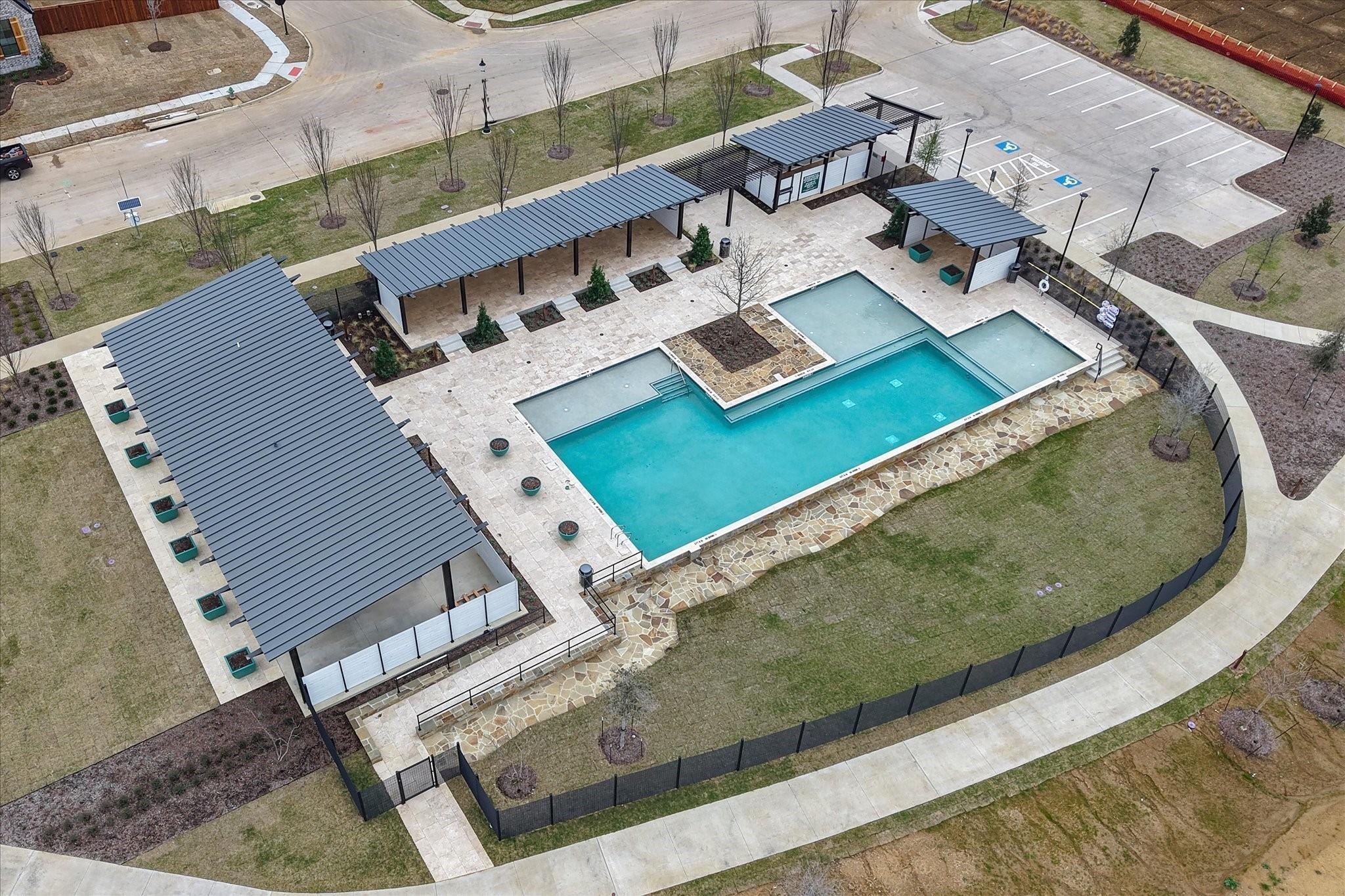 Pin Oak Ct, Aubrey, TX 76227