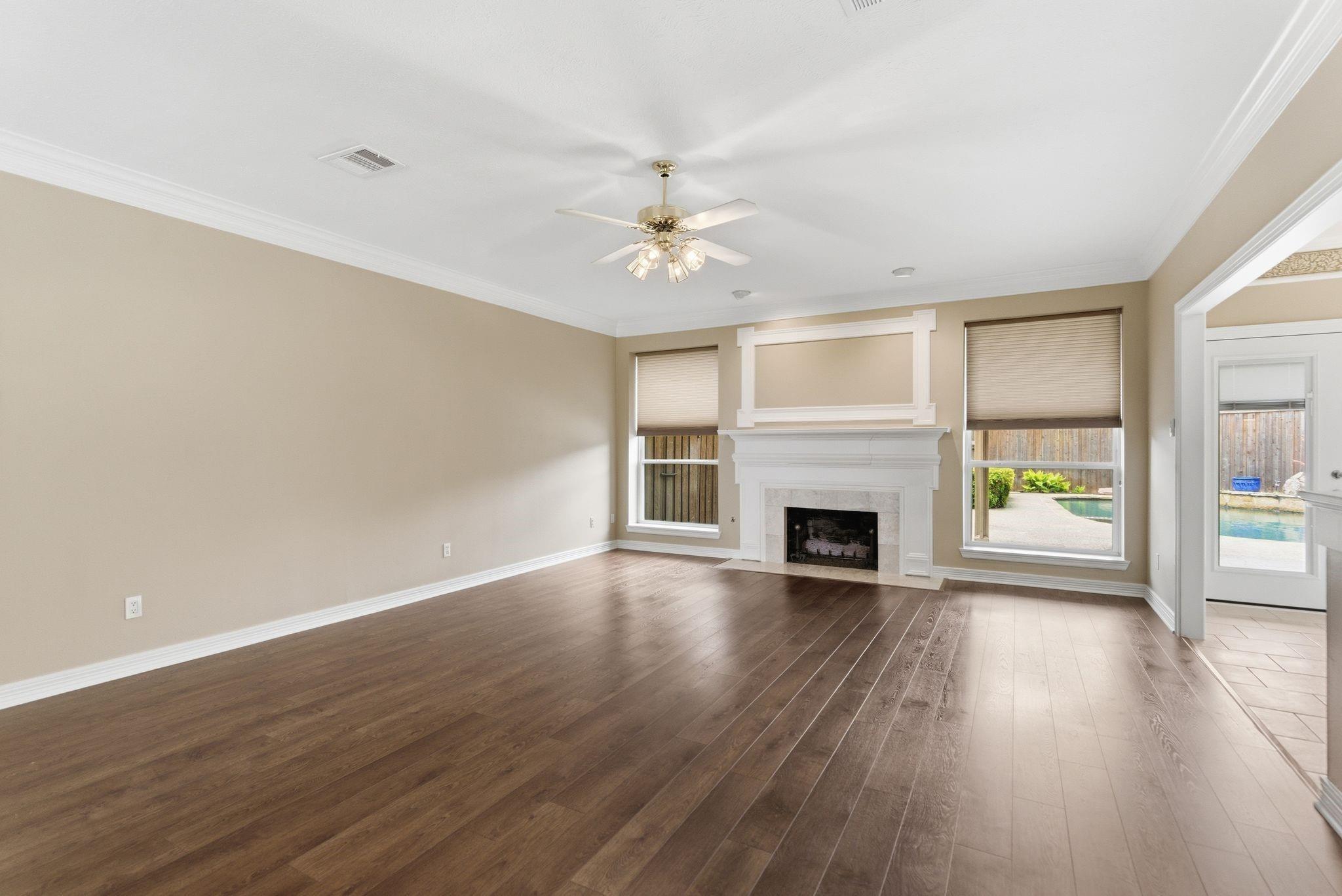 Lakestream Dr, Plano, TX 75075