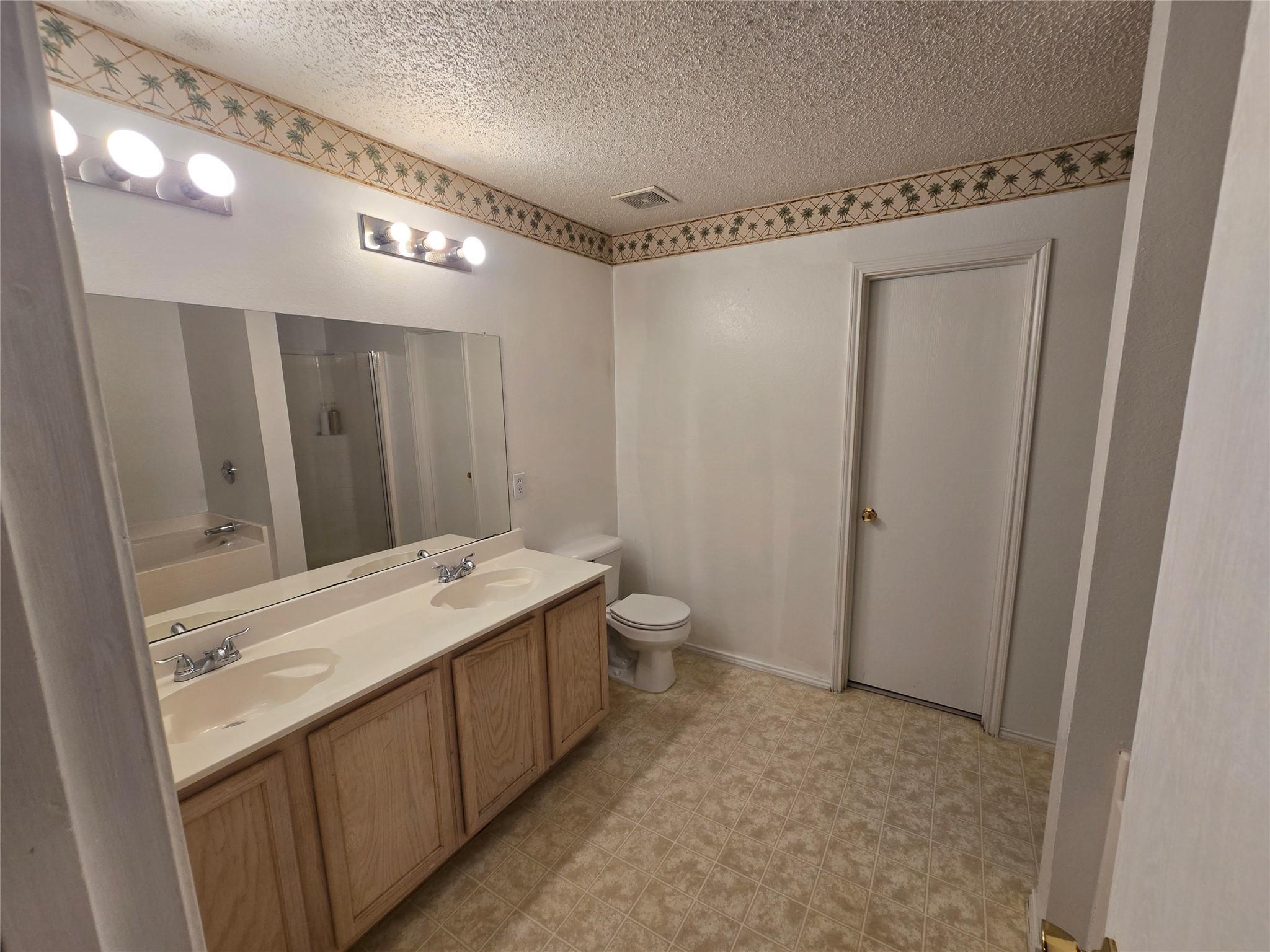 Summer Hill Dr, Balch Springs, TX 75180