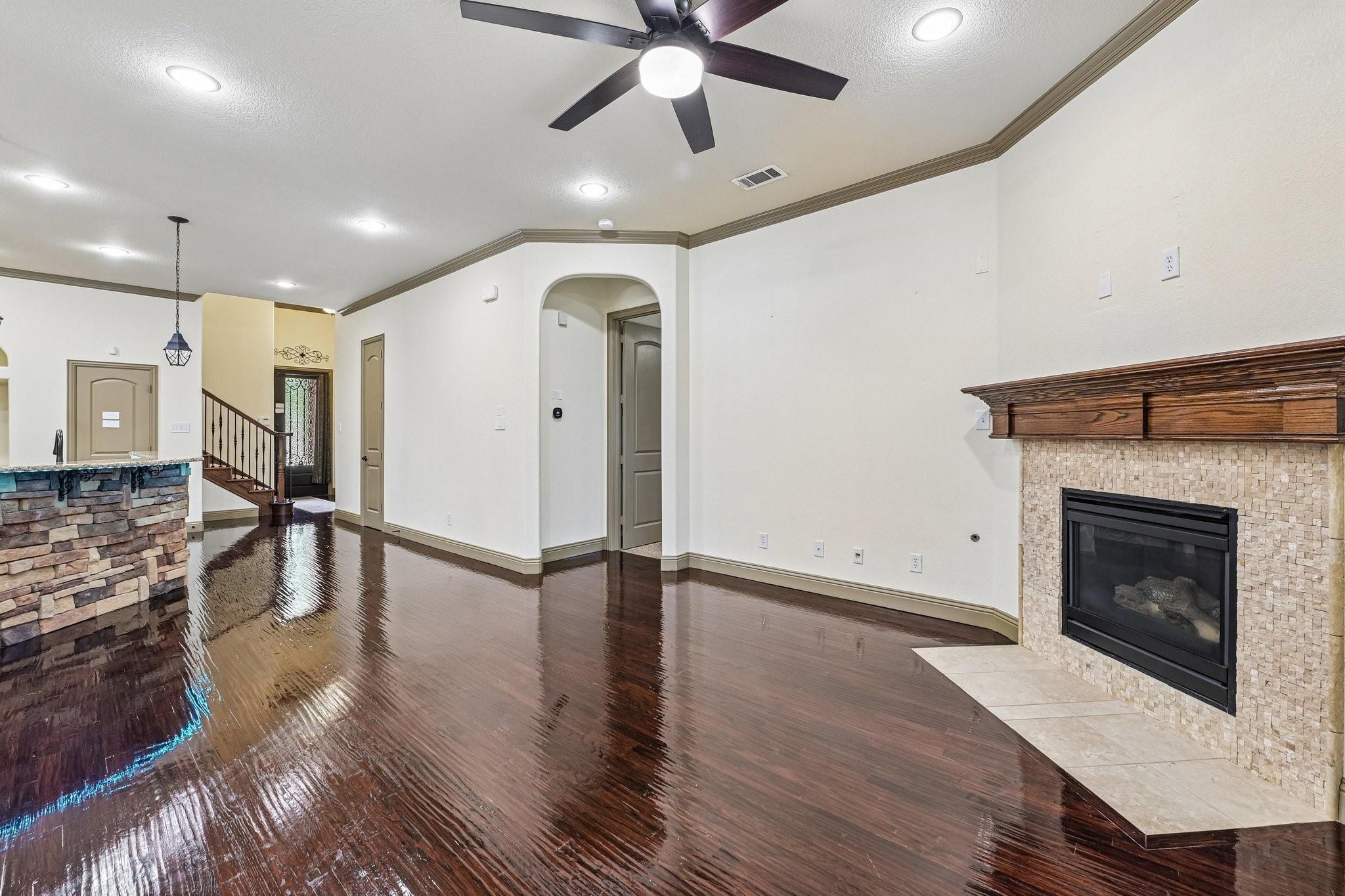 La Fontaine Dr, North Richland Hills, TX 76182