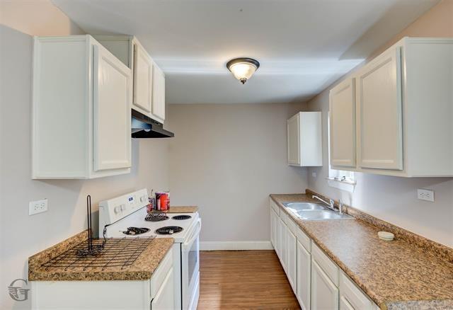 E 72nd St, Shreveport, LA 71106