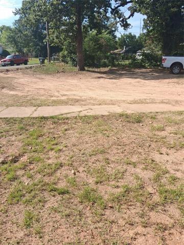 Crescent Dr, Tyler, TX 75702