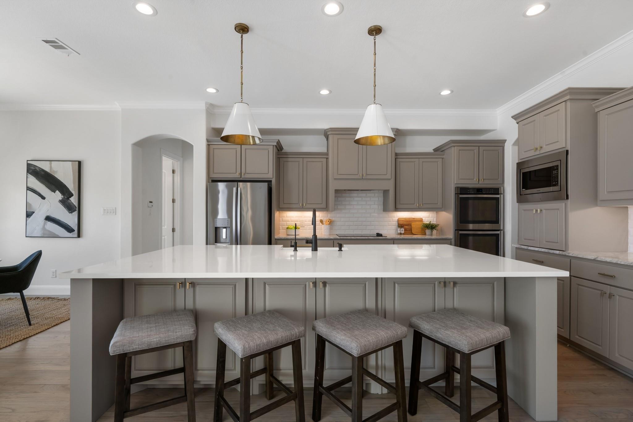 Bearclaw Cir, Aledo, TX 76008