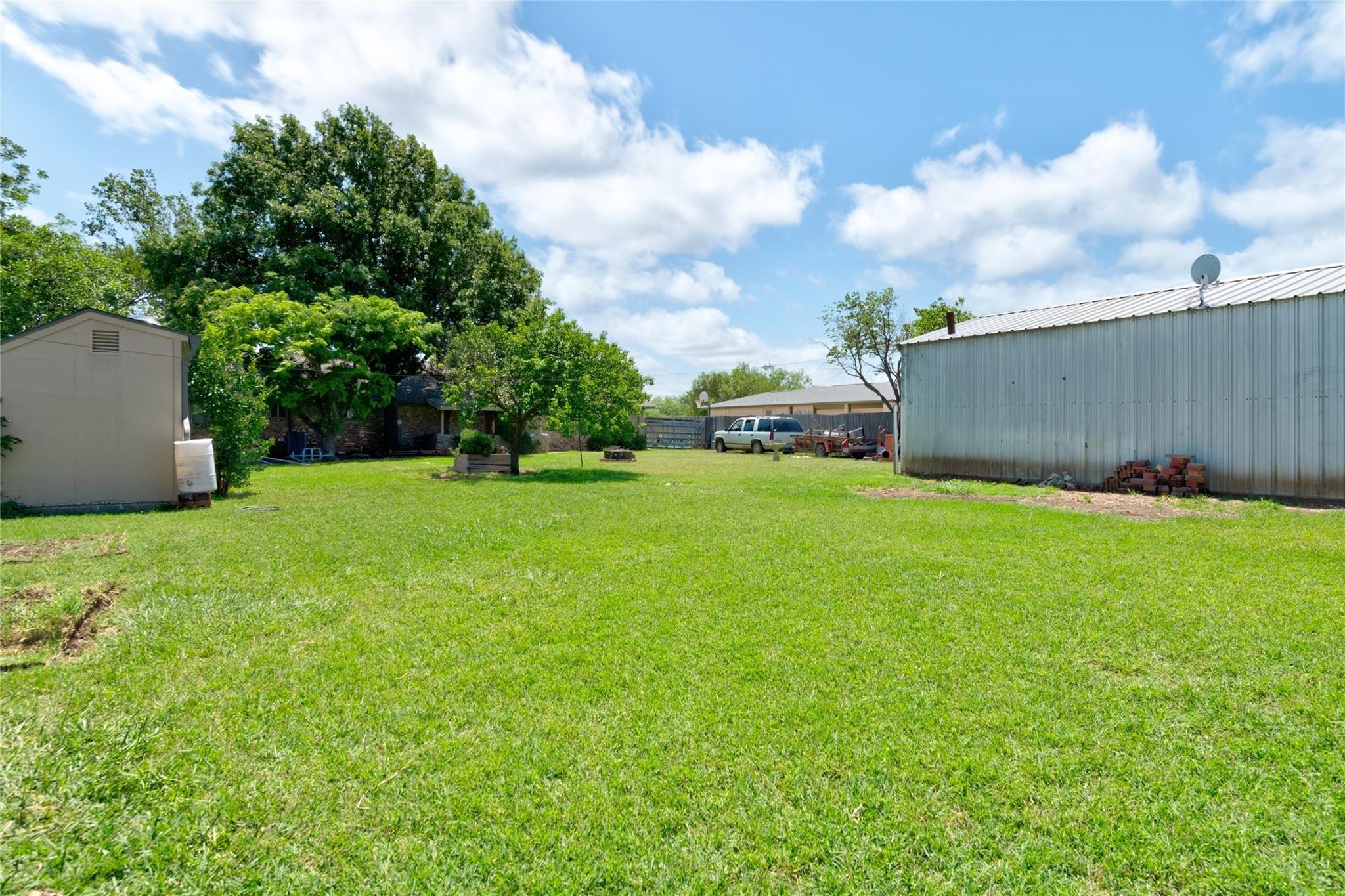 Wolfe Rd, Abilene, TX 79602