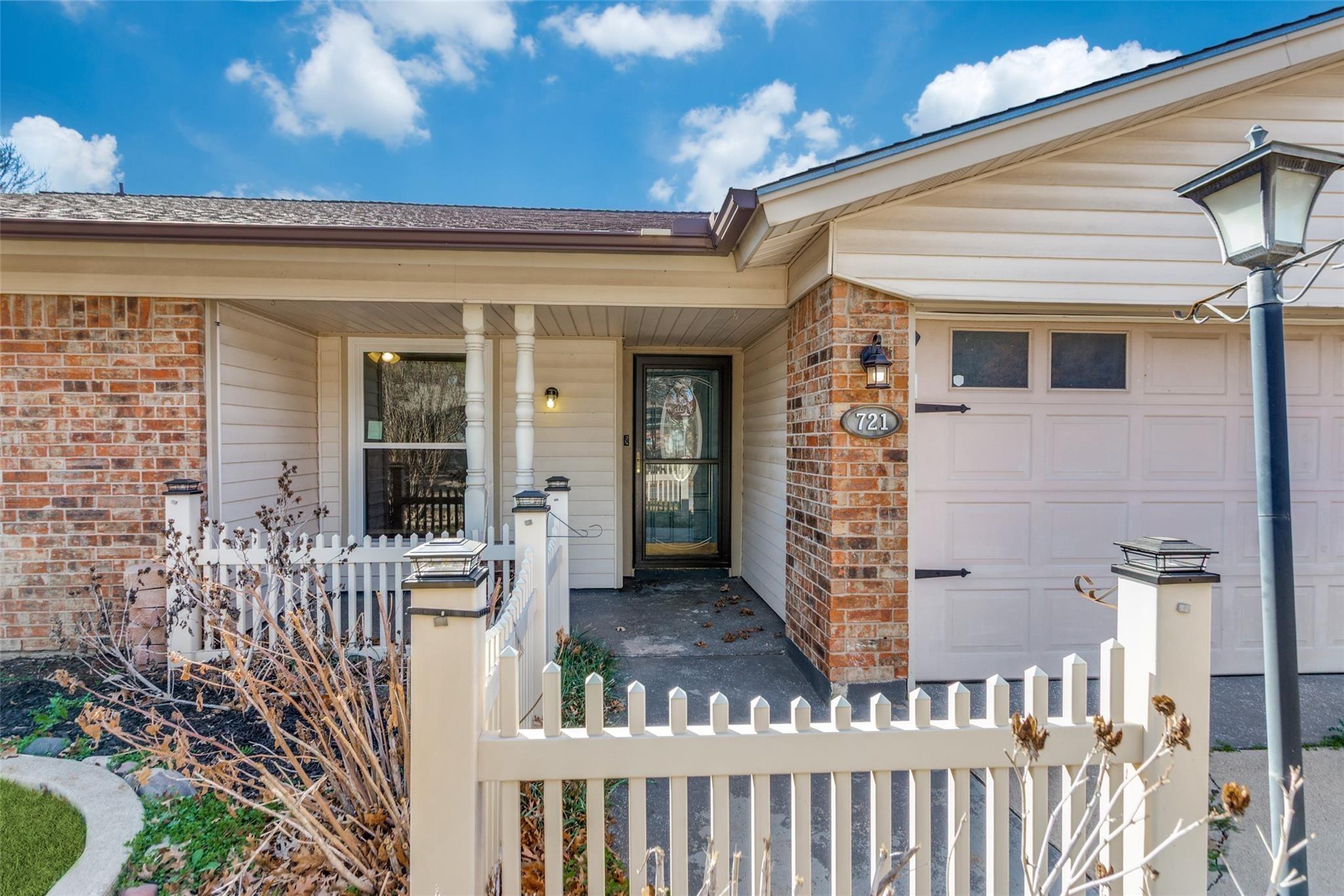 Nw Ann Lois Ln, Burleson, TX 76028