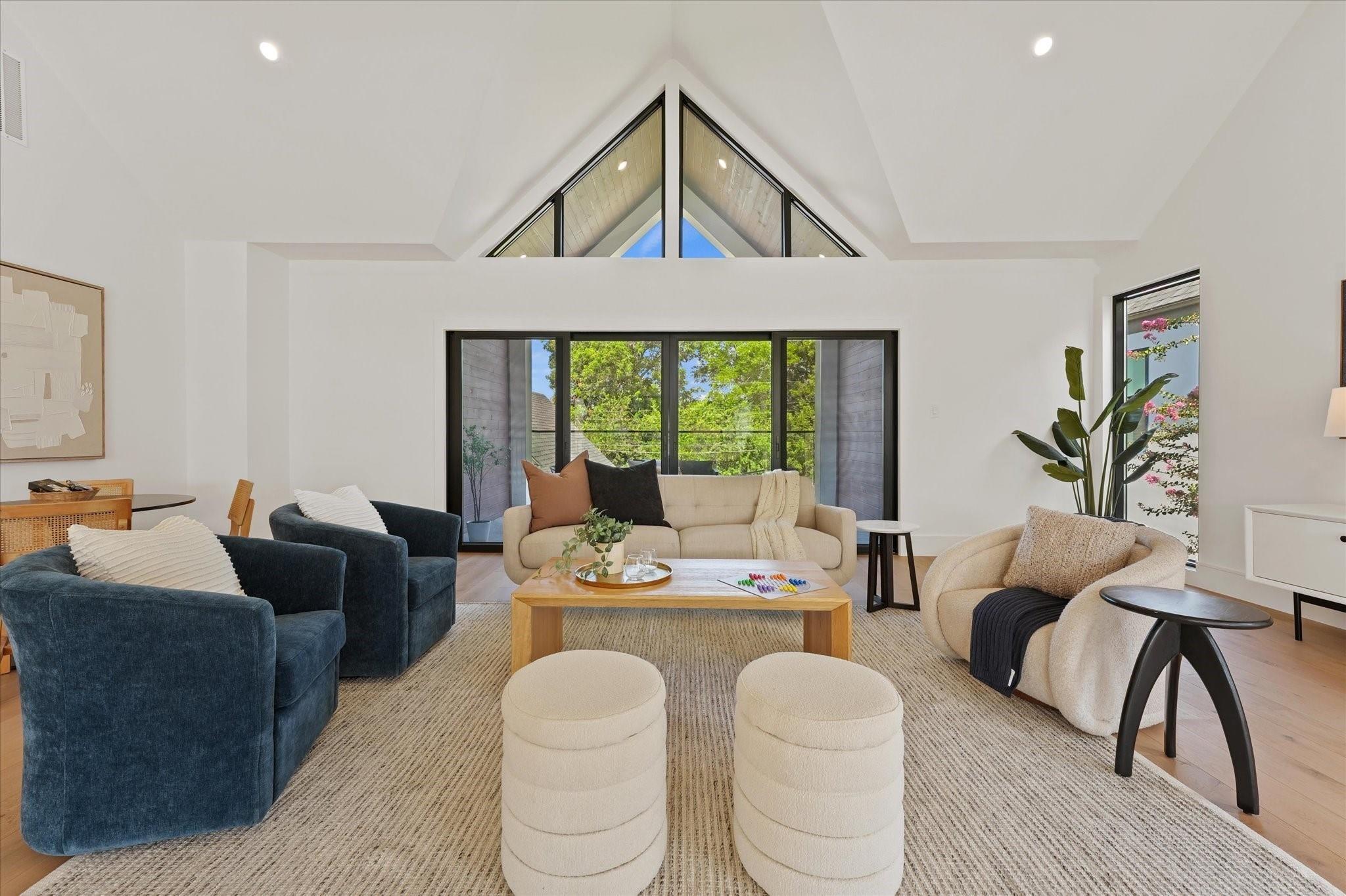 Kenwell St, Dallas, TX 75209