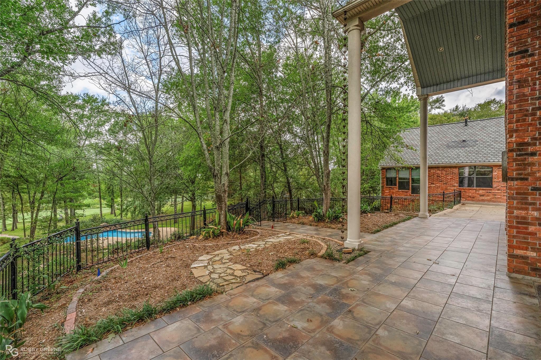 Golf Club Dr, Haughton, LA 71037