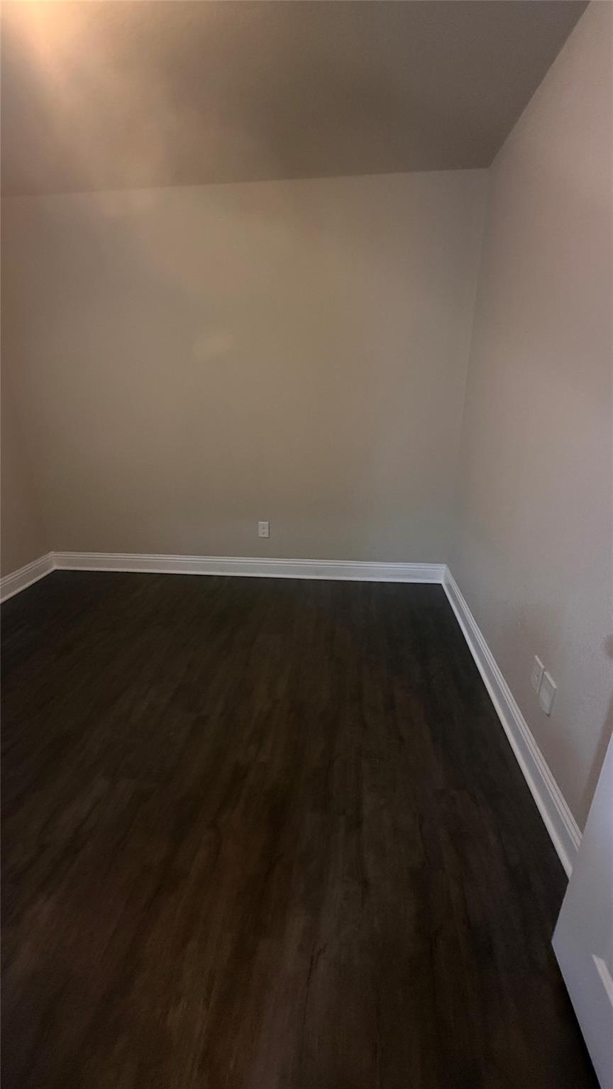 Cherry Ln, Fort Worth, TX 76116
