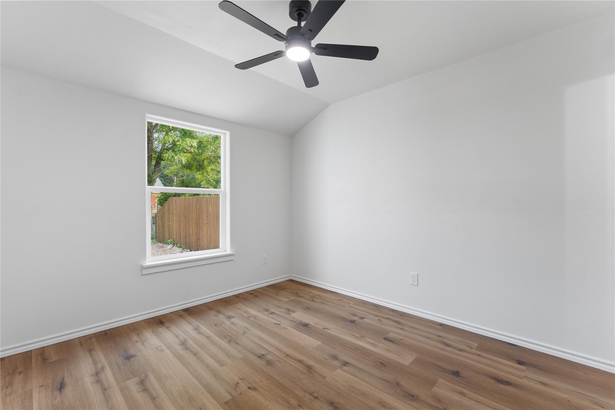 Mckenzie Ave, Waco, TX 76708