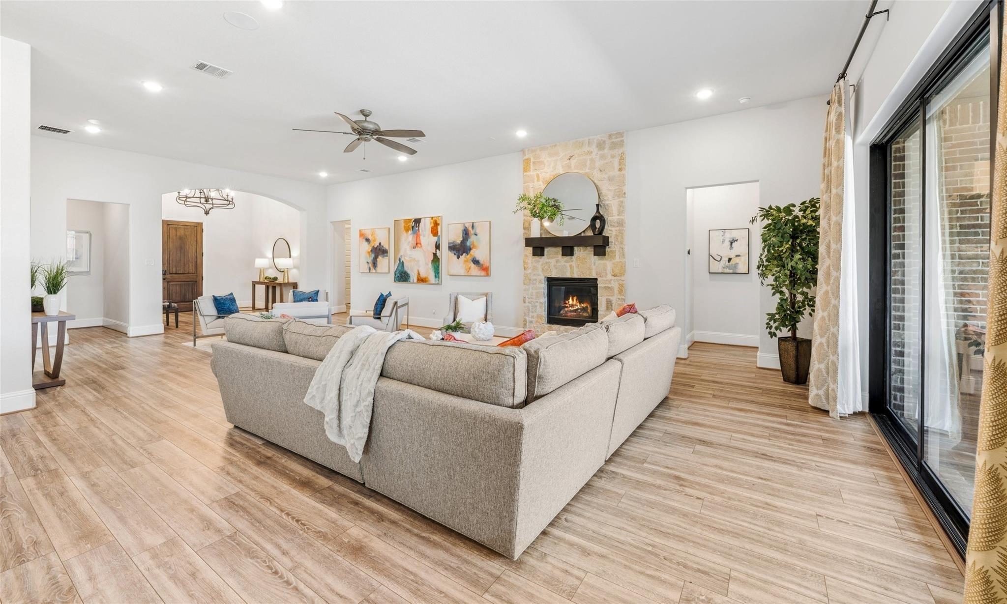 Castlebridge, Lewisville, TX 75056