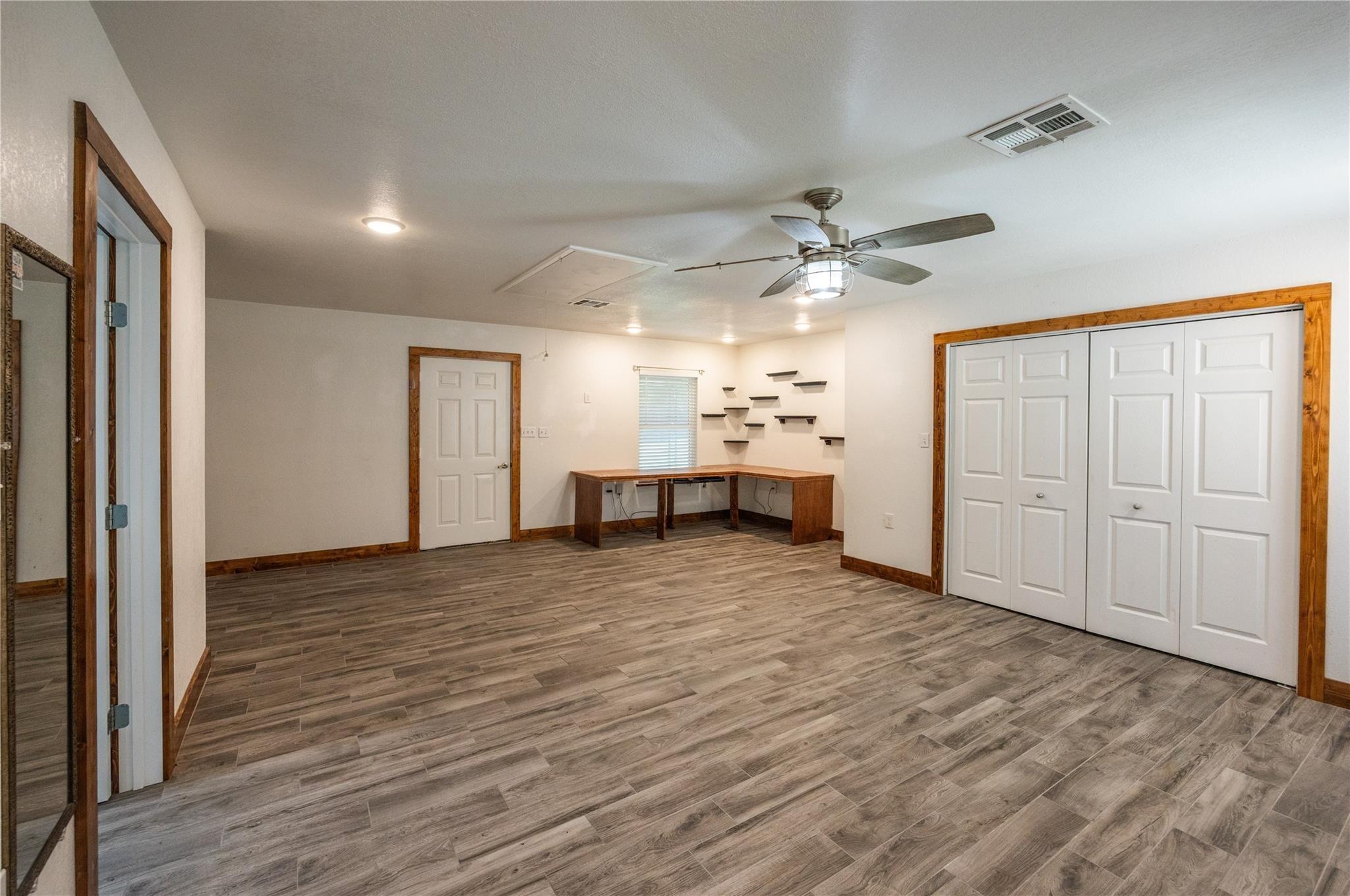 Ivy Ann Dr, Woodway, TX 76712