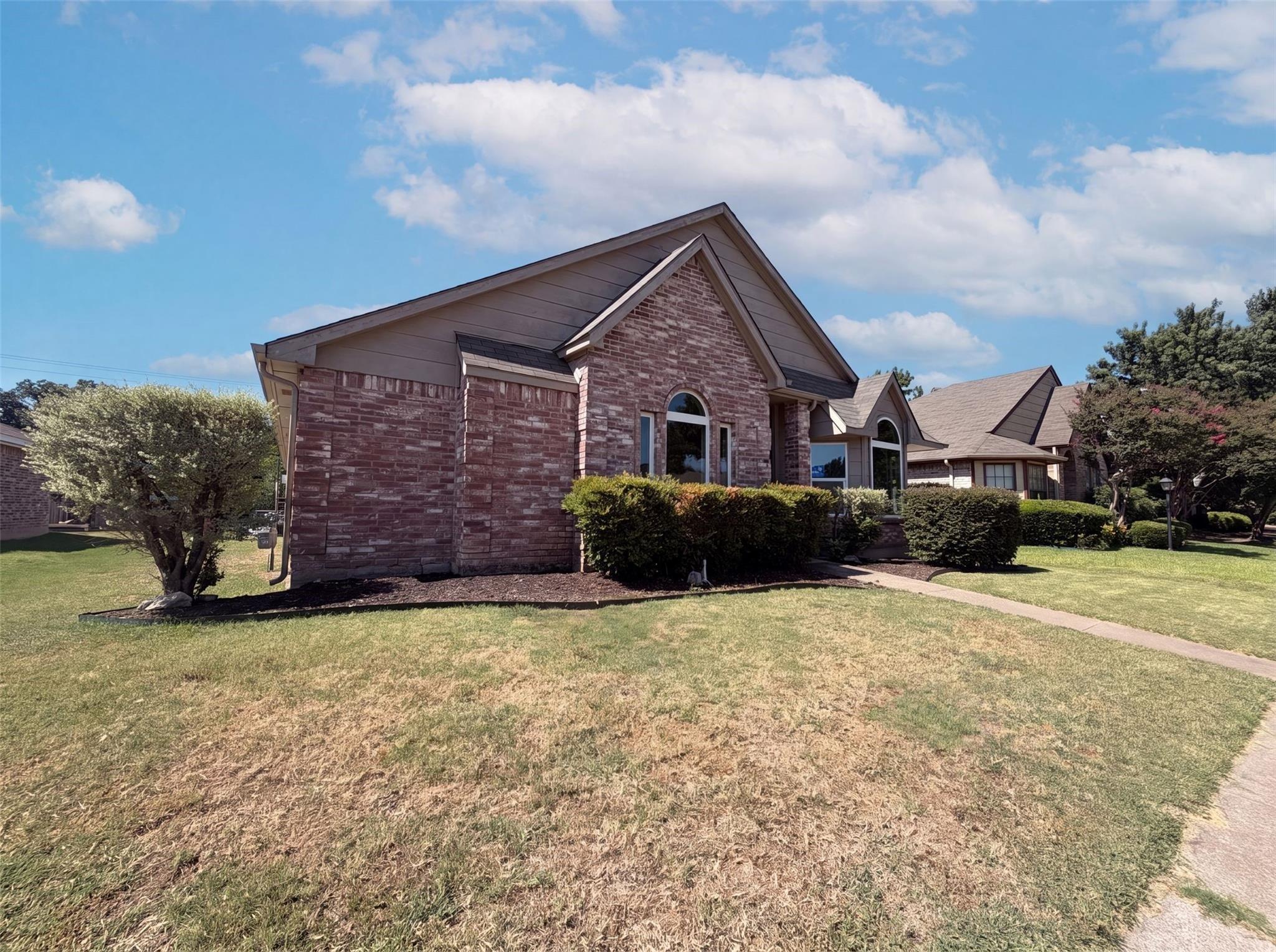 Lake Bluff Dr, Flower Mound, TX 75028