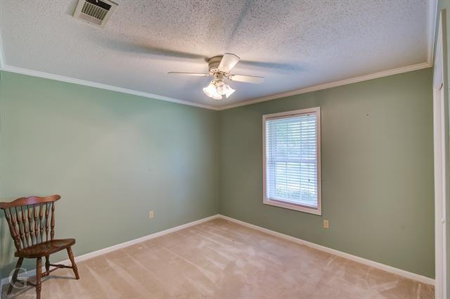 Mark Dr, Minden, LA 71055