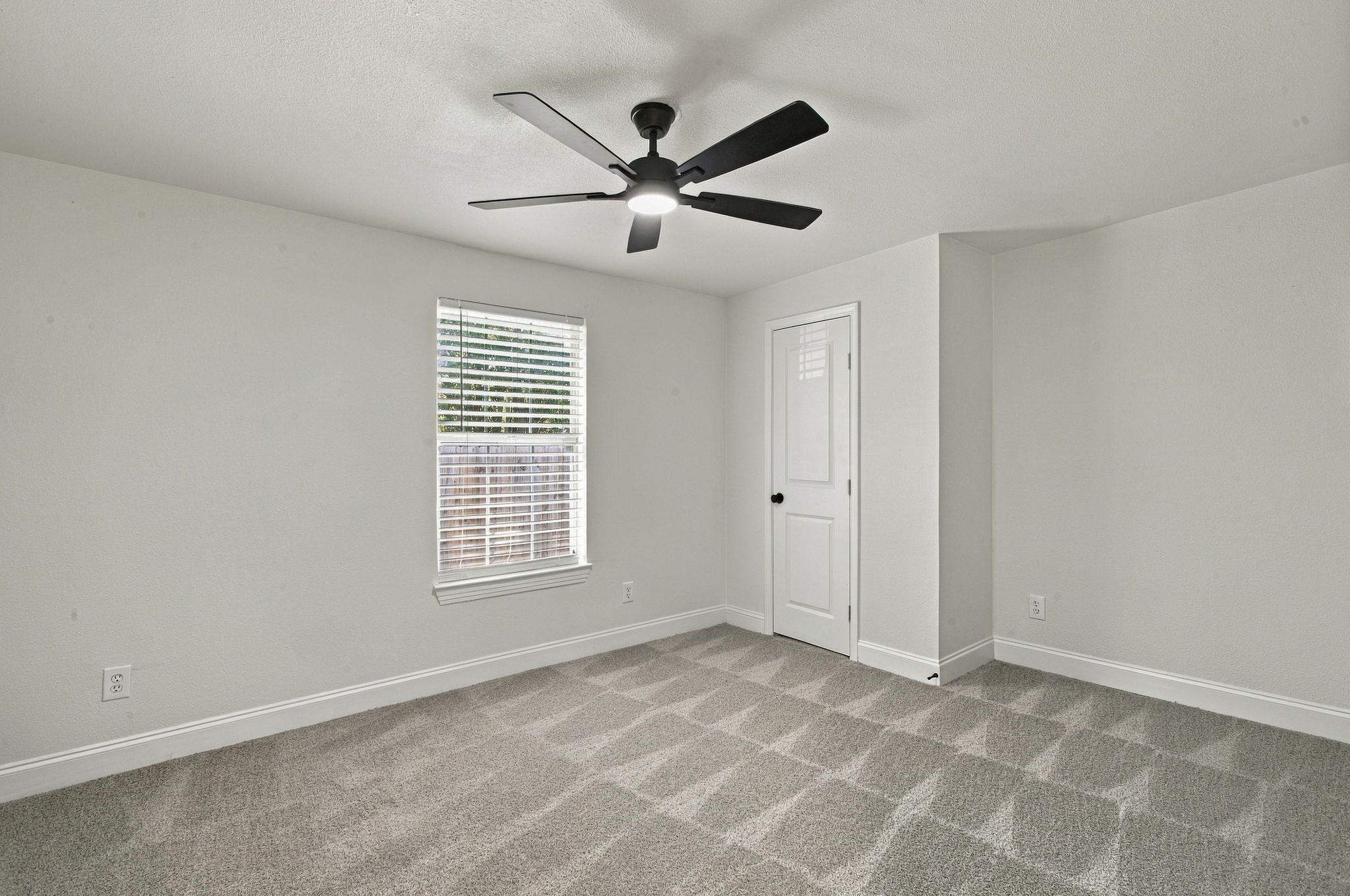Wyatt St, Waxahachie, TX 75165