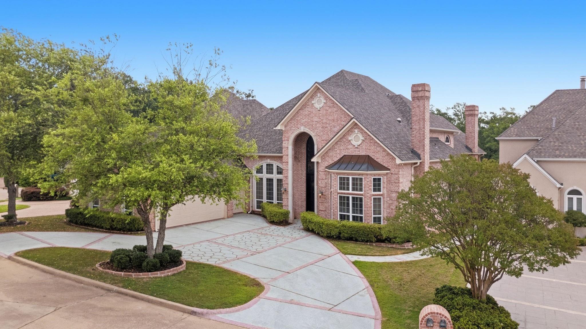 Walden Dr, Tyler, TX 75703