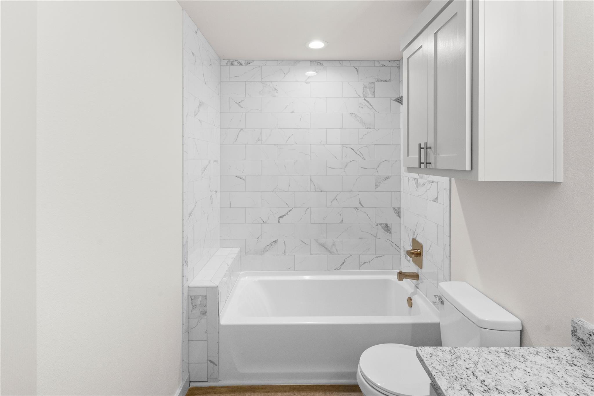 Davis St N, Sulphur Springs, TX 75482