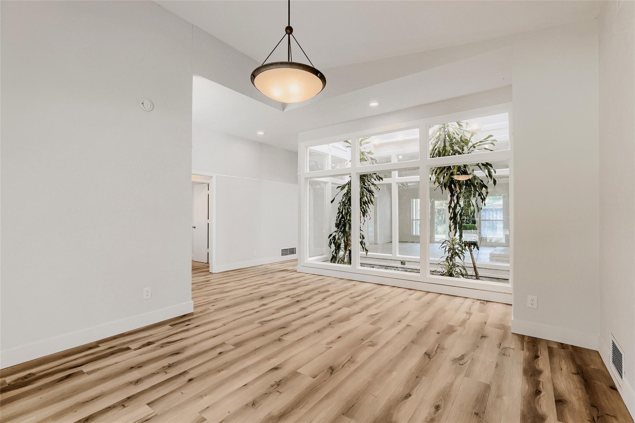 Cross Bend Rd, Plano, TX 75023