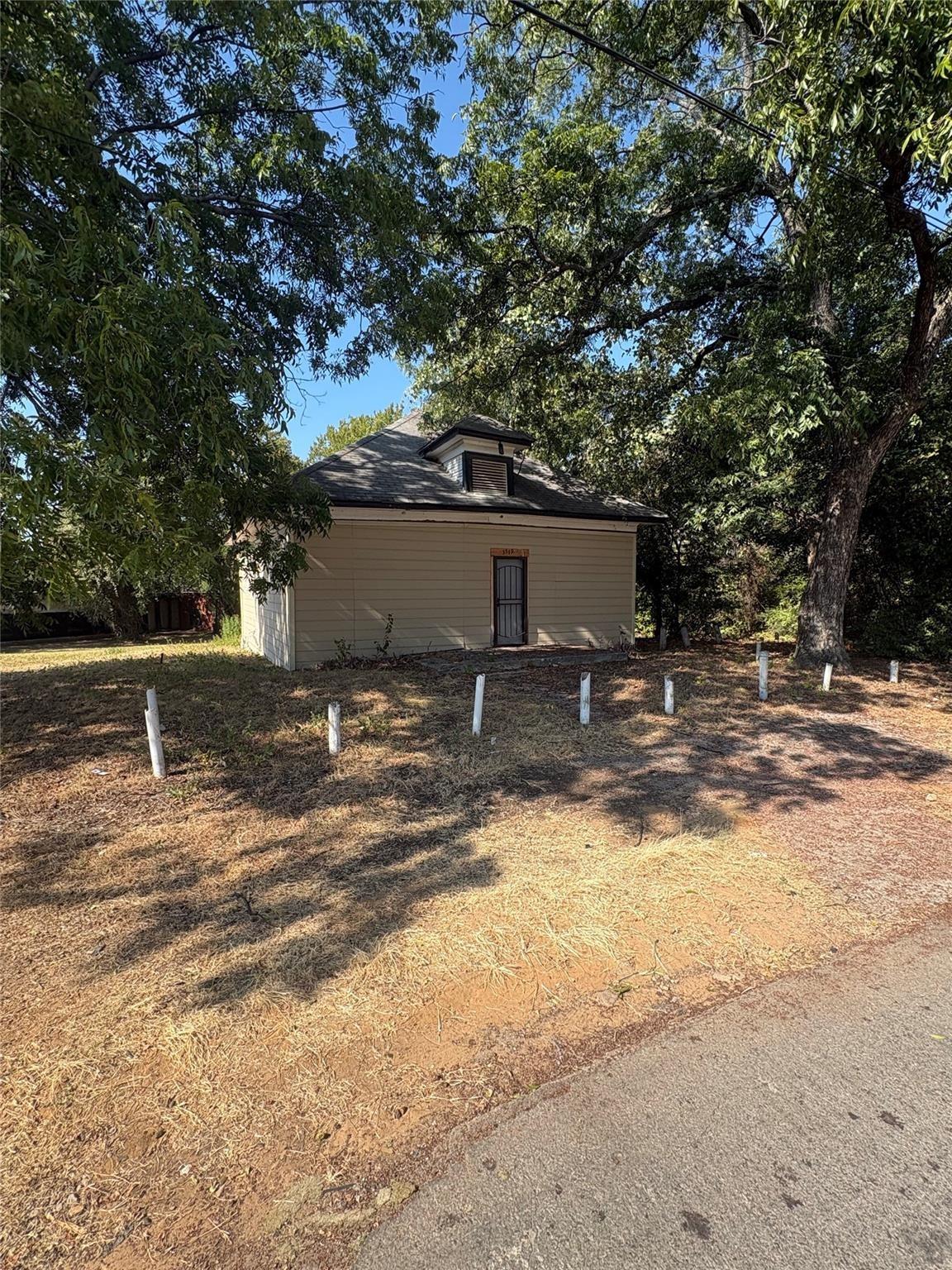 Parnell St, Dallas, TX 75215
