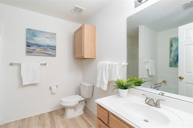 Northway, Denton, TX 76207