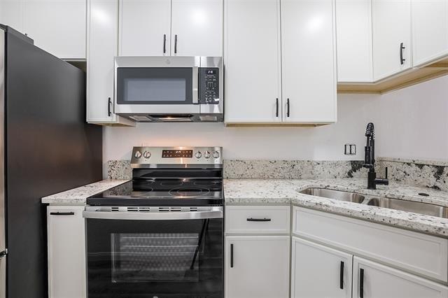 Midpark Rd, Dallas, TX 75240