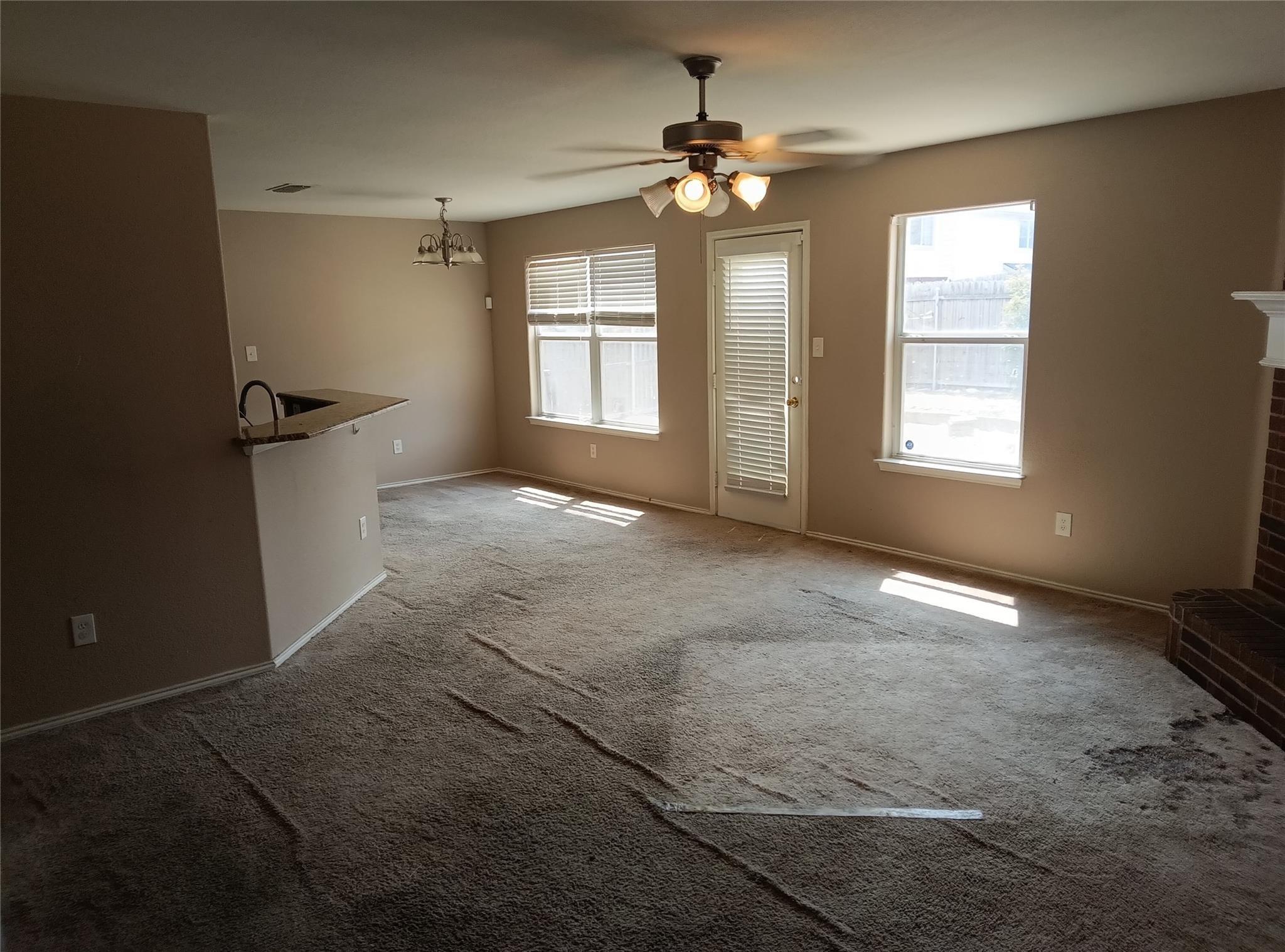 Heritage Dr, Crowley, TX 76036