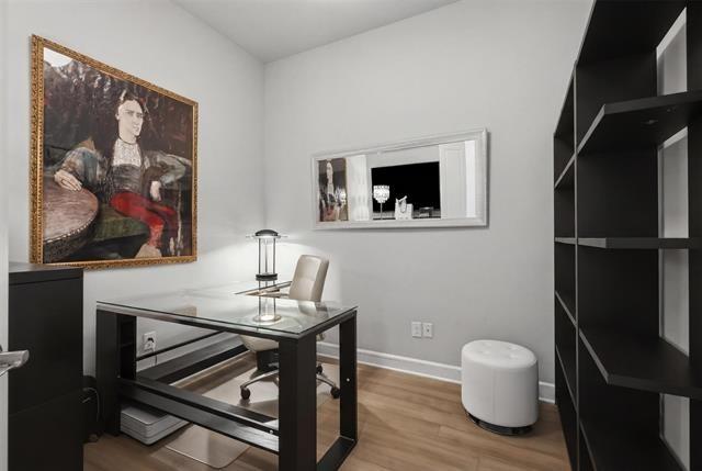 Meridian Ln, Addison, TX 75001