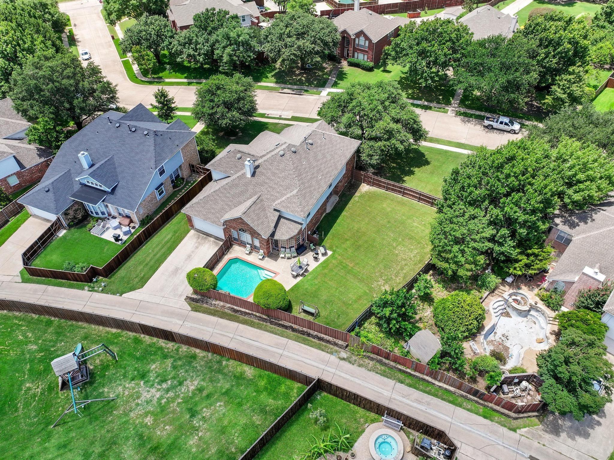 Marlow Ln, Richardson, TX 75082