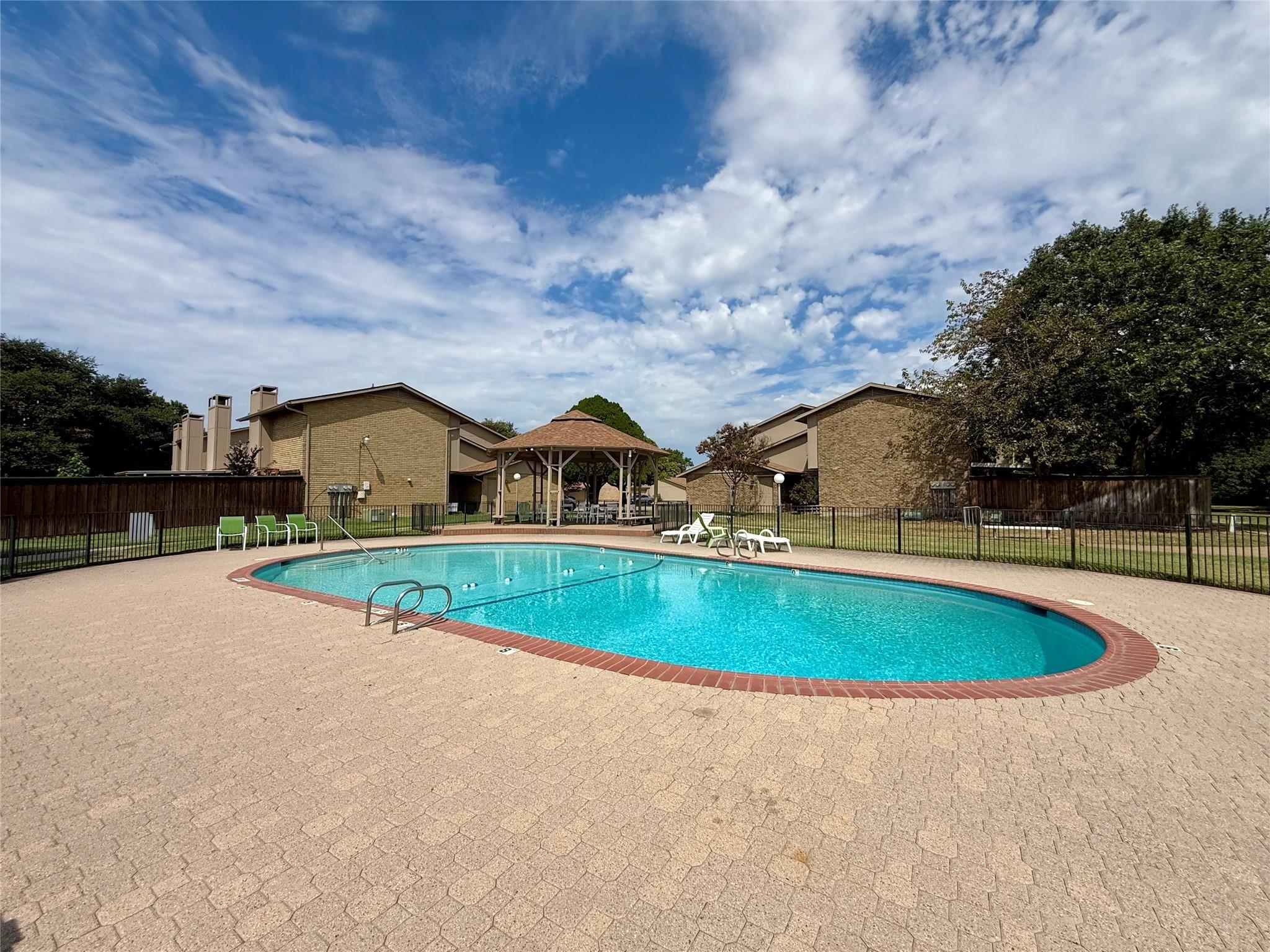 Eastpark Dr, Garland, TX 75044