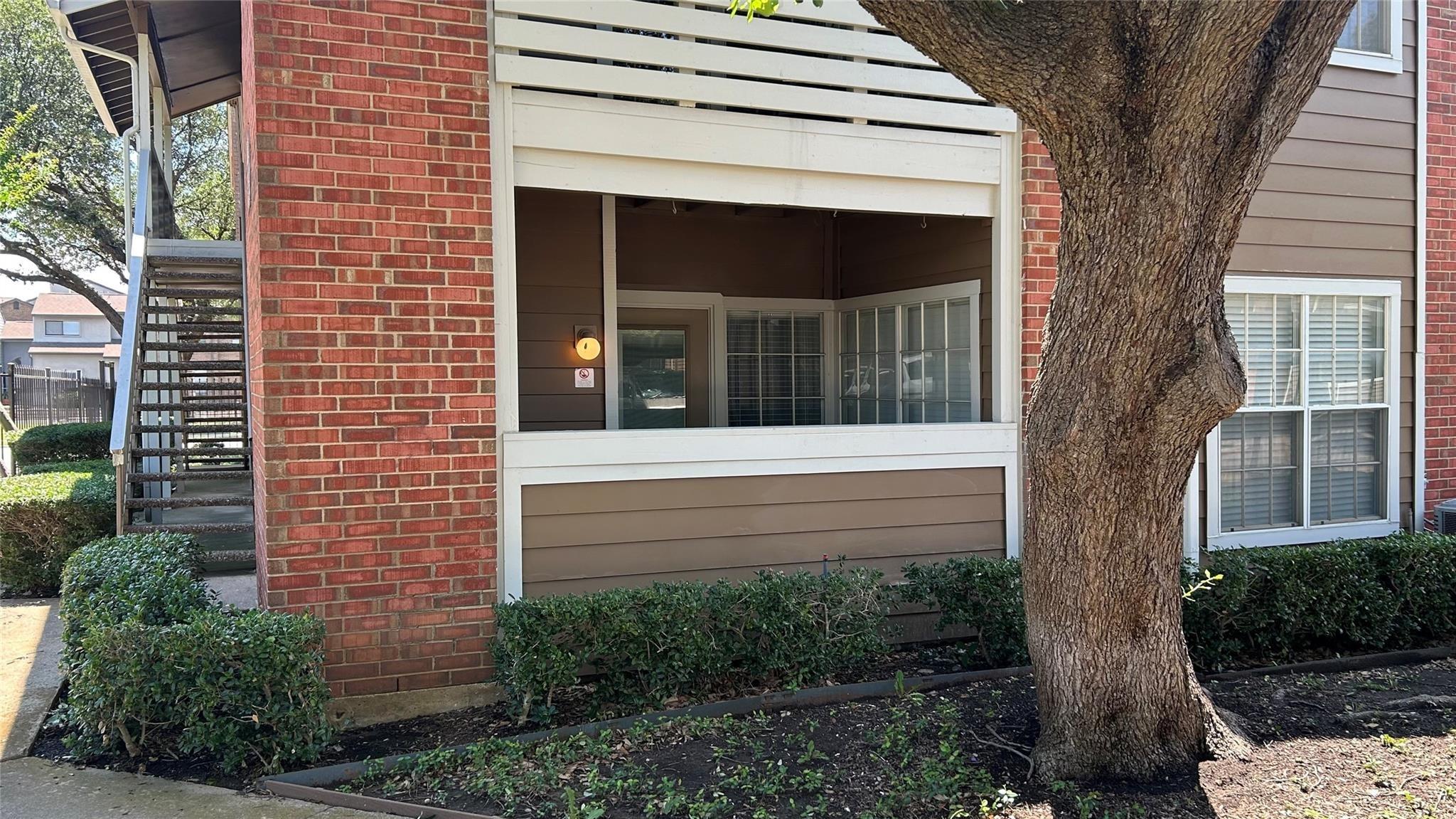 W Northgate Dr, Irving, TX 75062