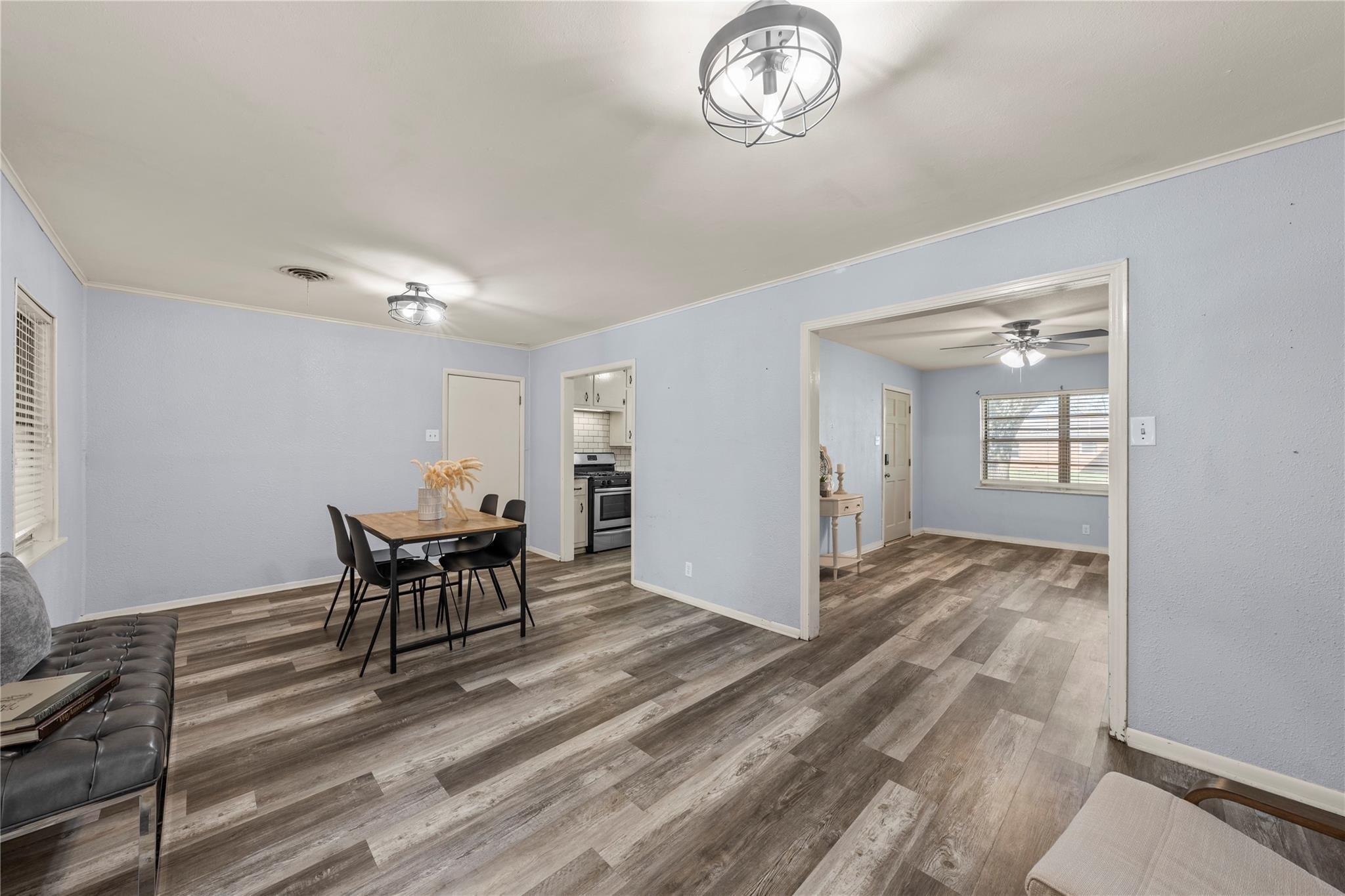 N Main St, West, TX 76691
