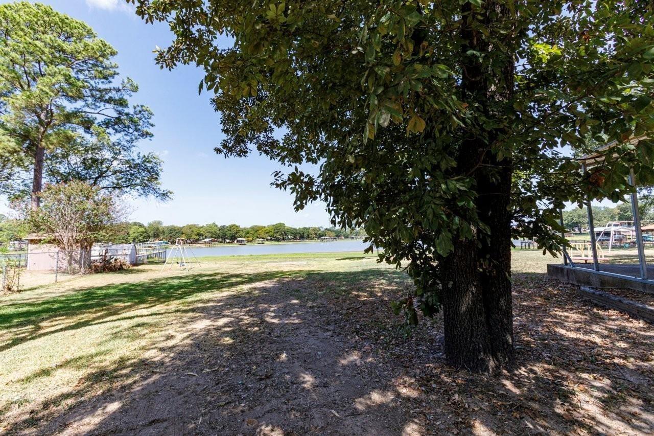Erie St, Mabank, TX 75156
