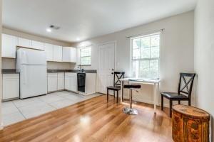 Bates St, Dallas, TX 75227