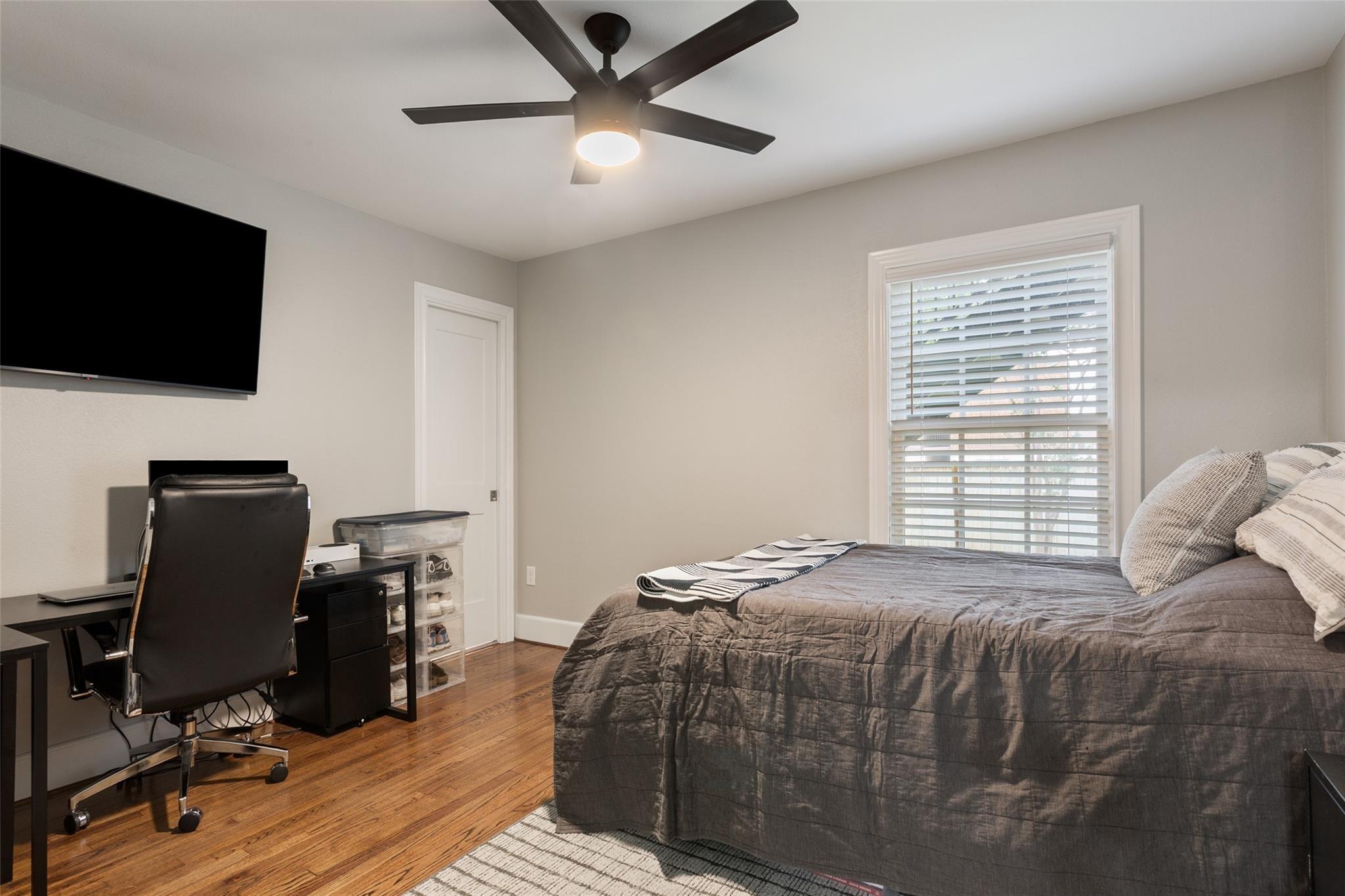 S 10th St, Waco, TX 76706