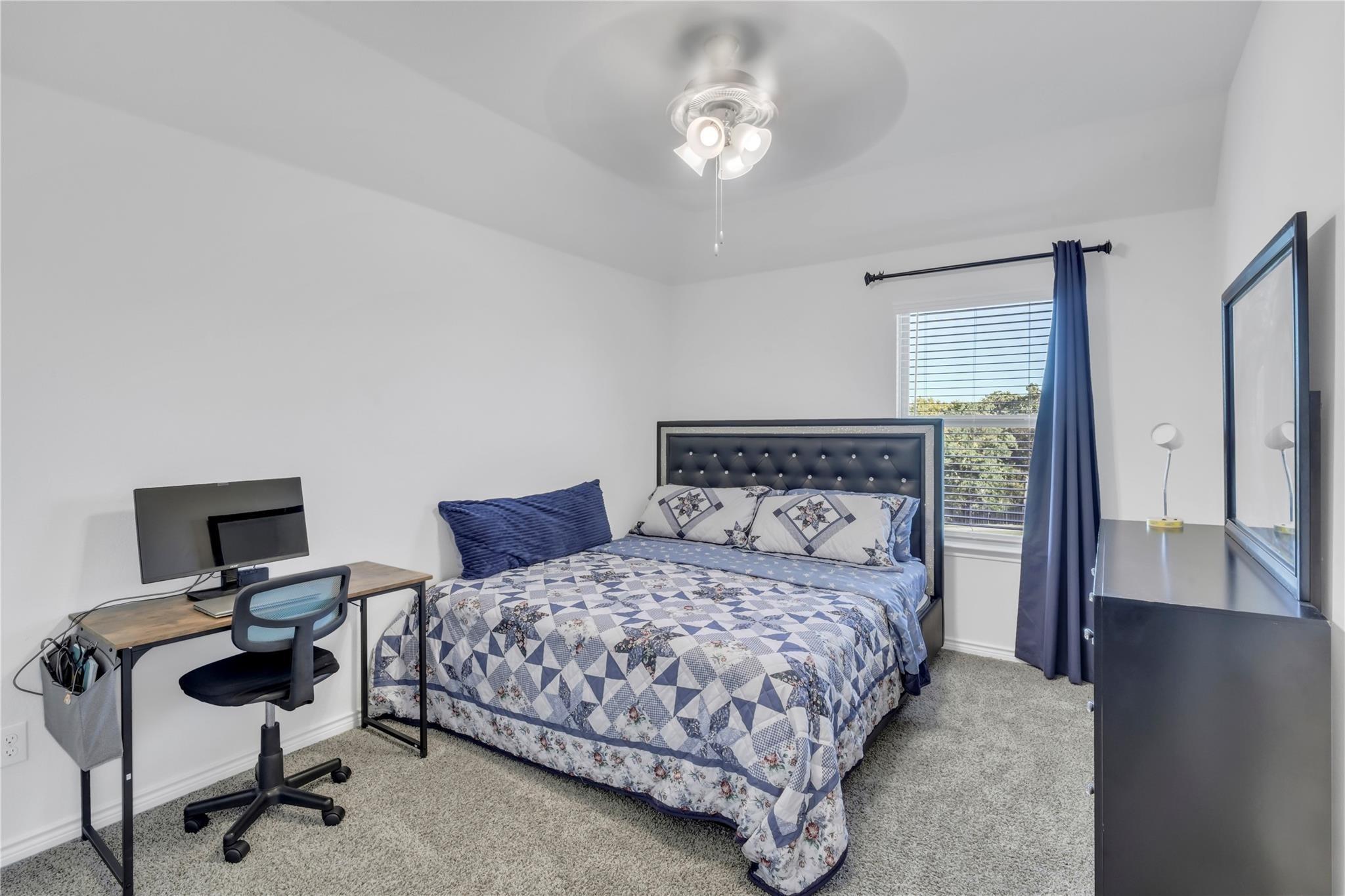 Camelot Ct, Aubrey, TX 76227