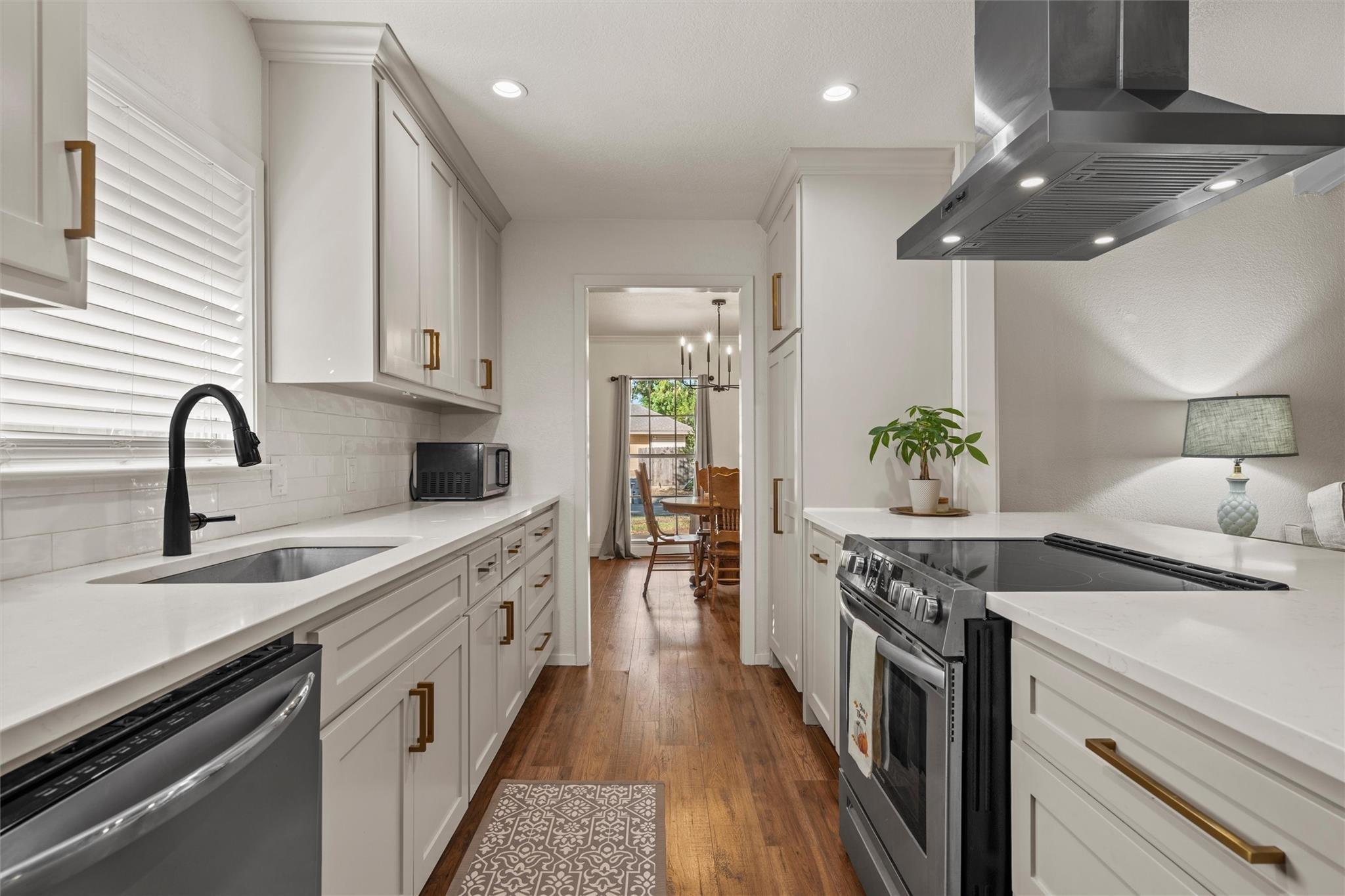 Laurel Lake Dr, Waco, TX 76710