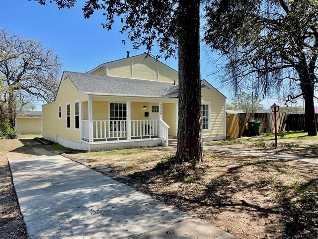 Owens St, Haltom City, TX 76117