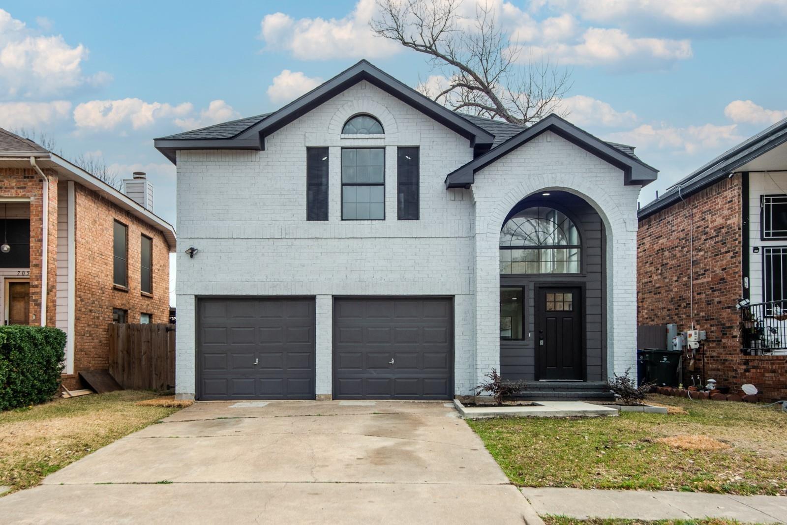 Meadowcreek Ct, Garland, TX 75043