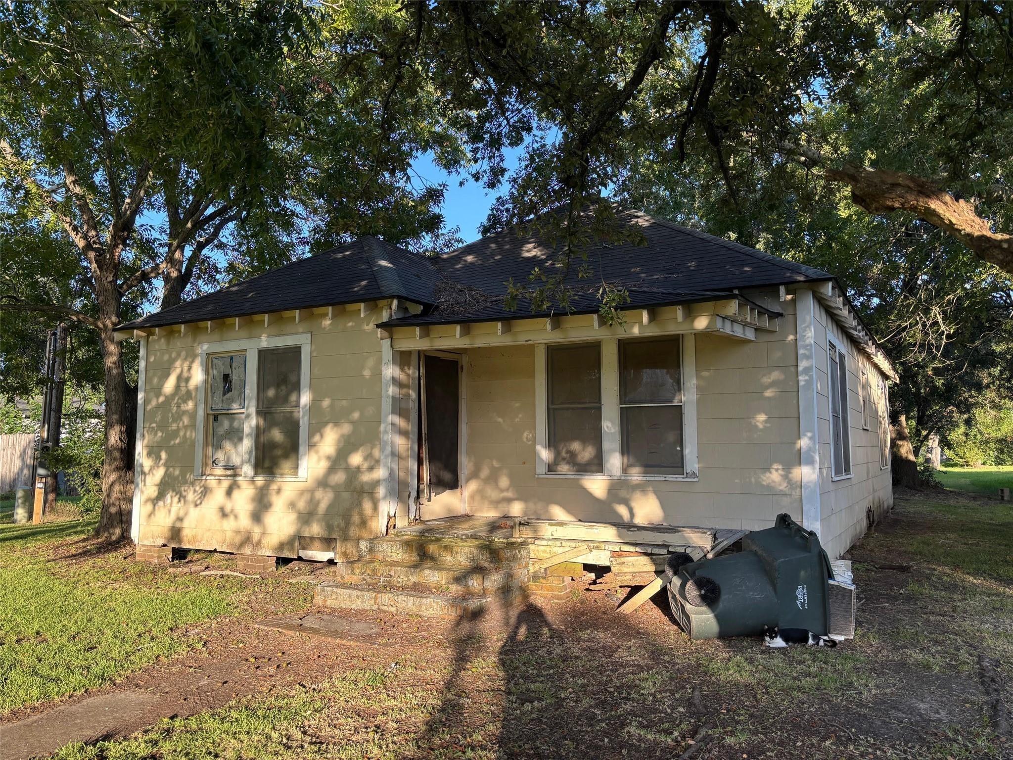19th St, Port Arthur, TX 77640
