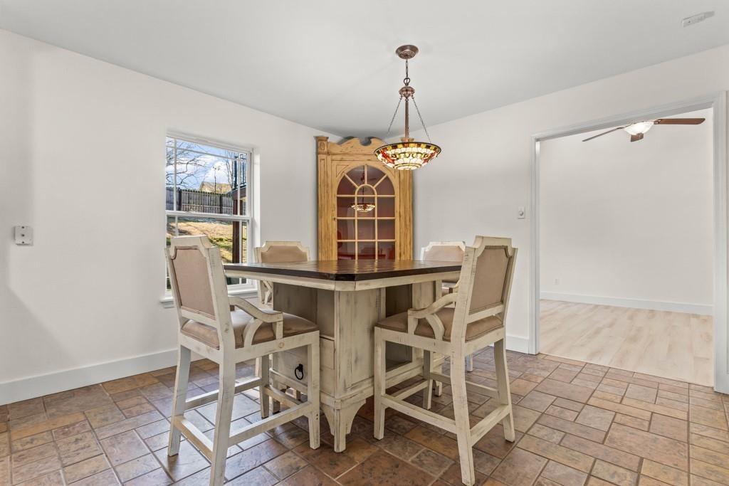 Alta St, Longview, TX 75604
