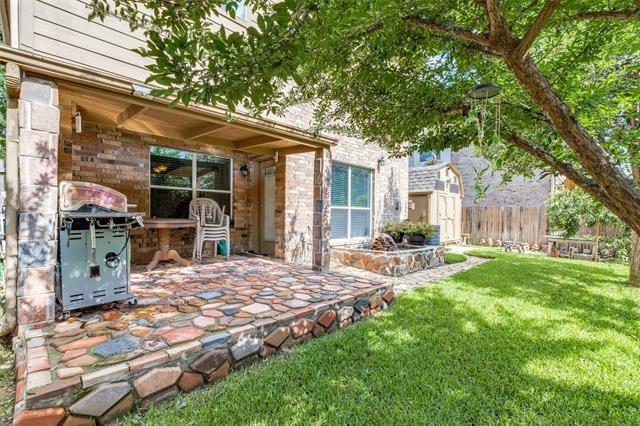 Liberty Cir, Hurst, TX 76053