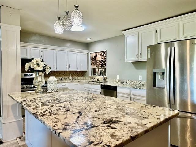 Highcrest Dr, Dallas, TX 75232