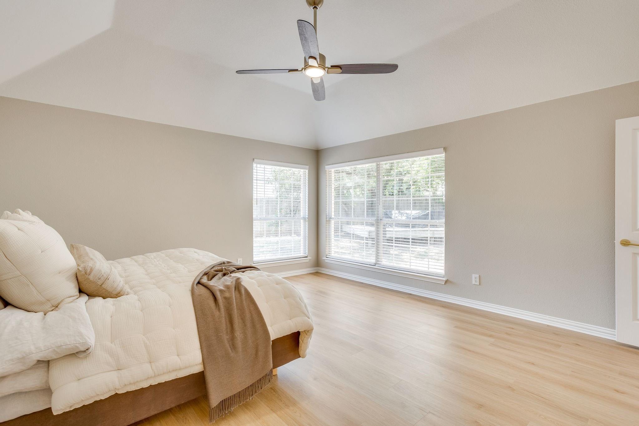 Bluff View Ct, Aledo, TX 76008