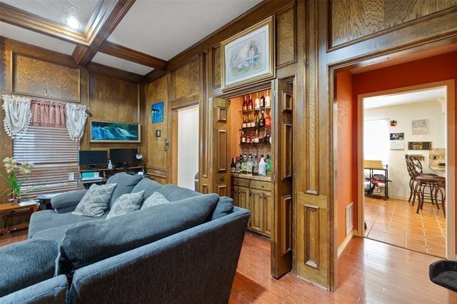 Briarcliff Dr, Irving, TX 75062
