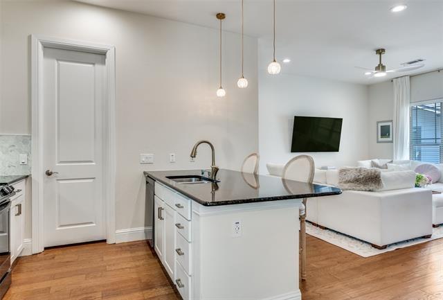 Hudson St, Dallas, TX 75206