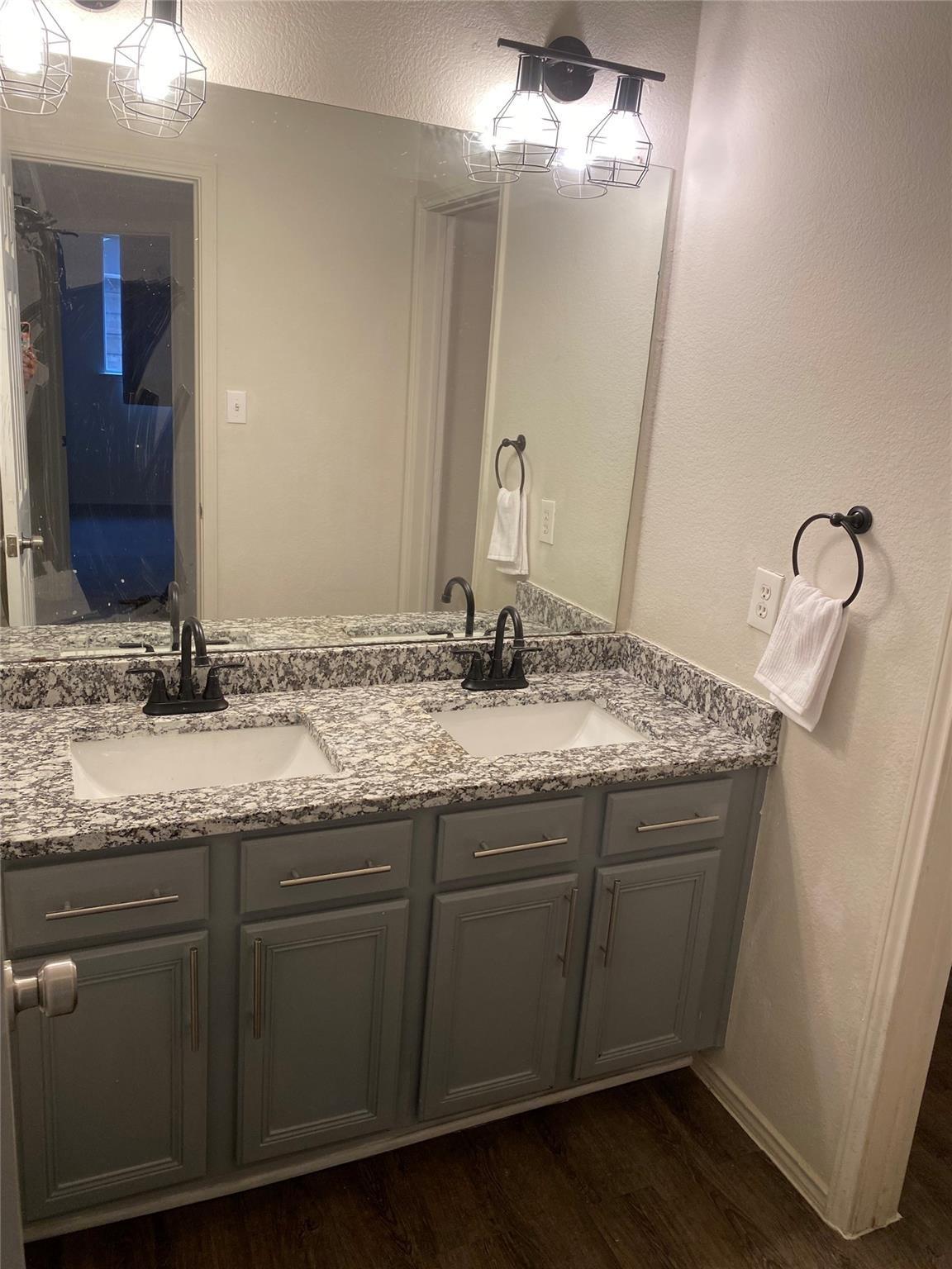 Parkhaven Dr, Garland, TX 75043