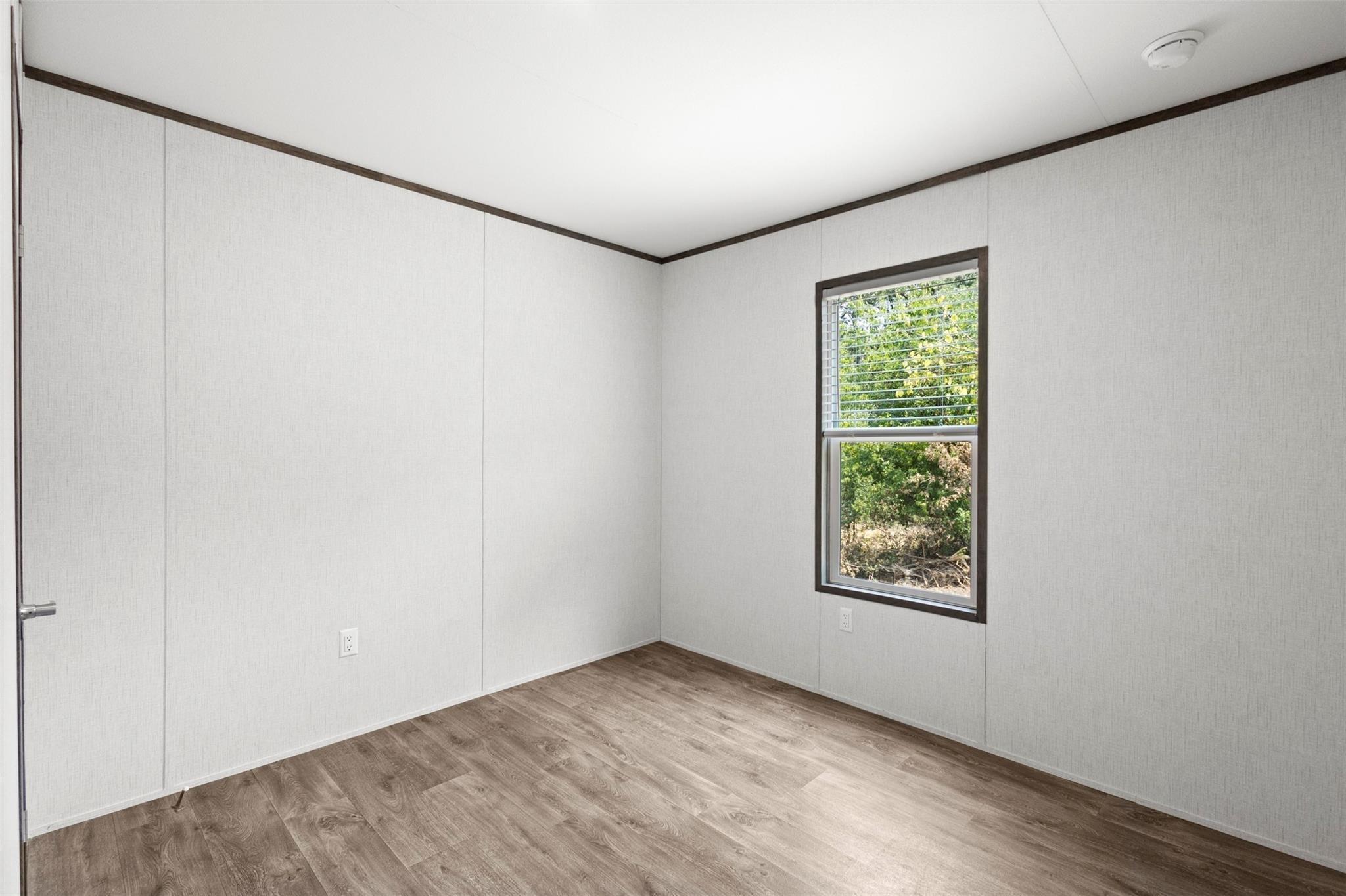 Lynock Ln, Azle, TX 76020