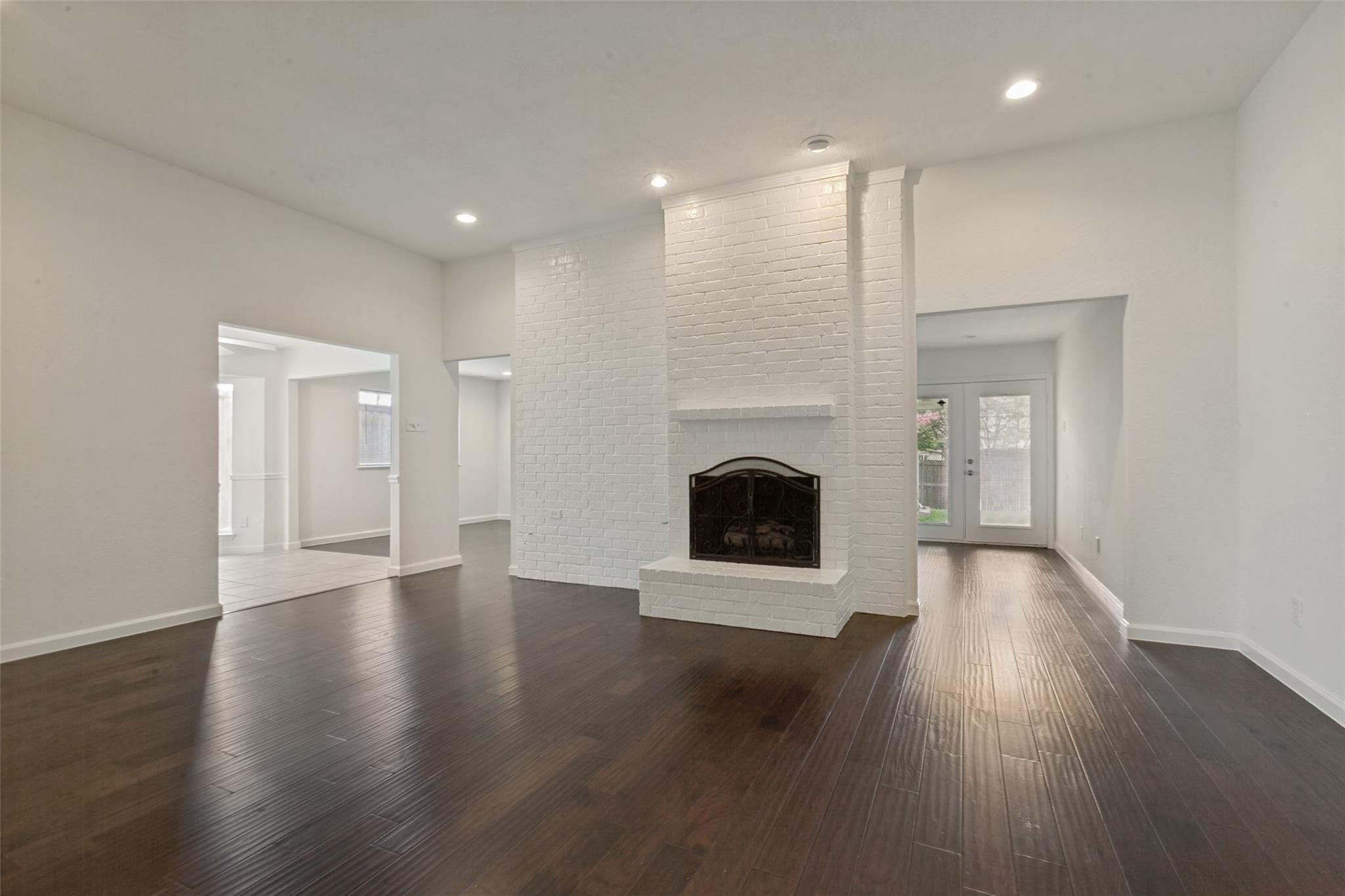 Pleasant Valley Dr, Plano, TX 75023