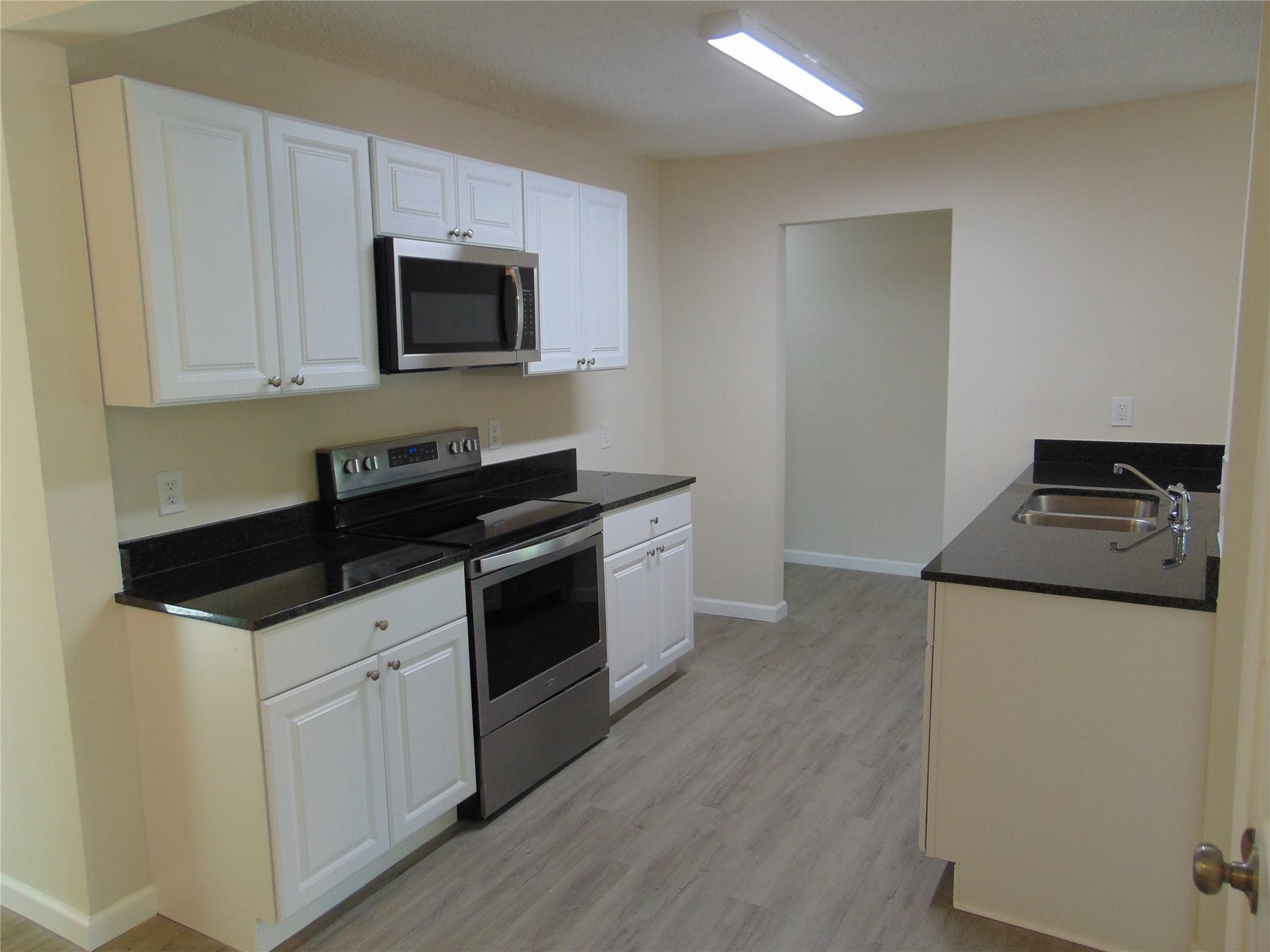 Ne 19th St, Grand Prairie, TX 75050