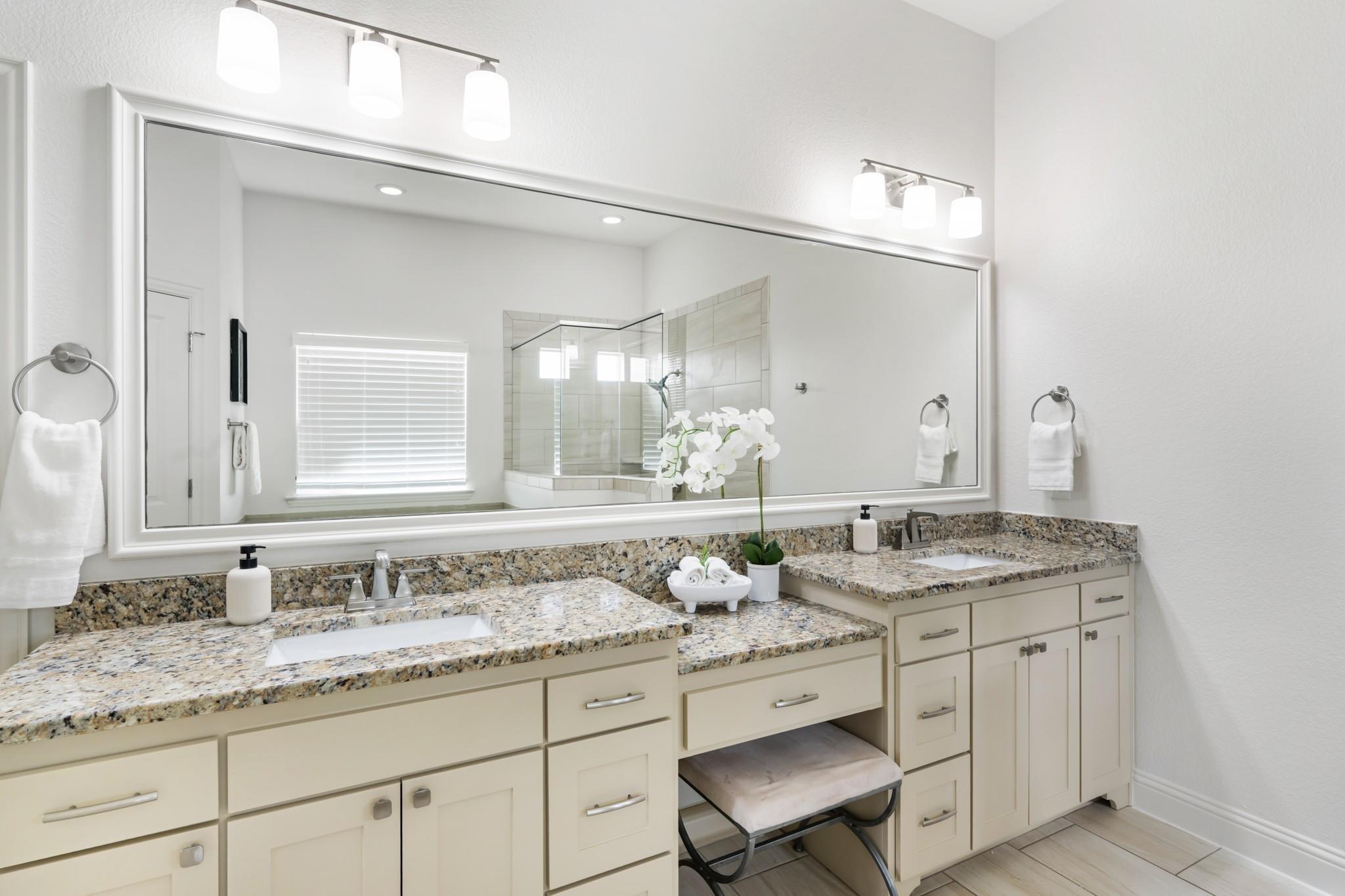 Chriswood Dr, Crowley, TX 76036