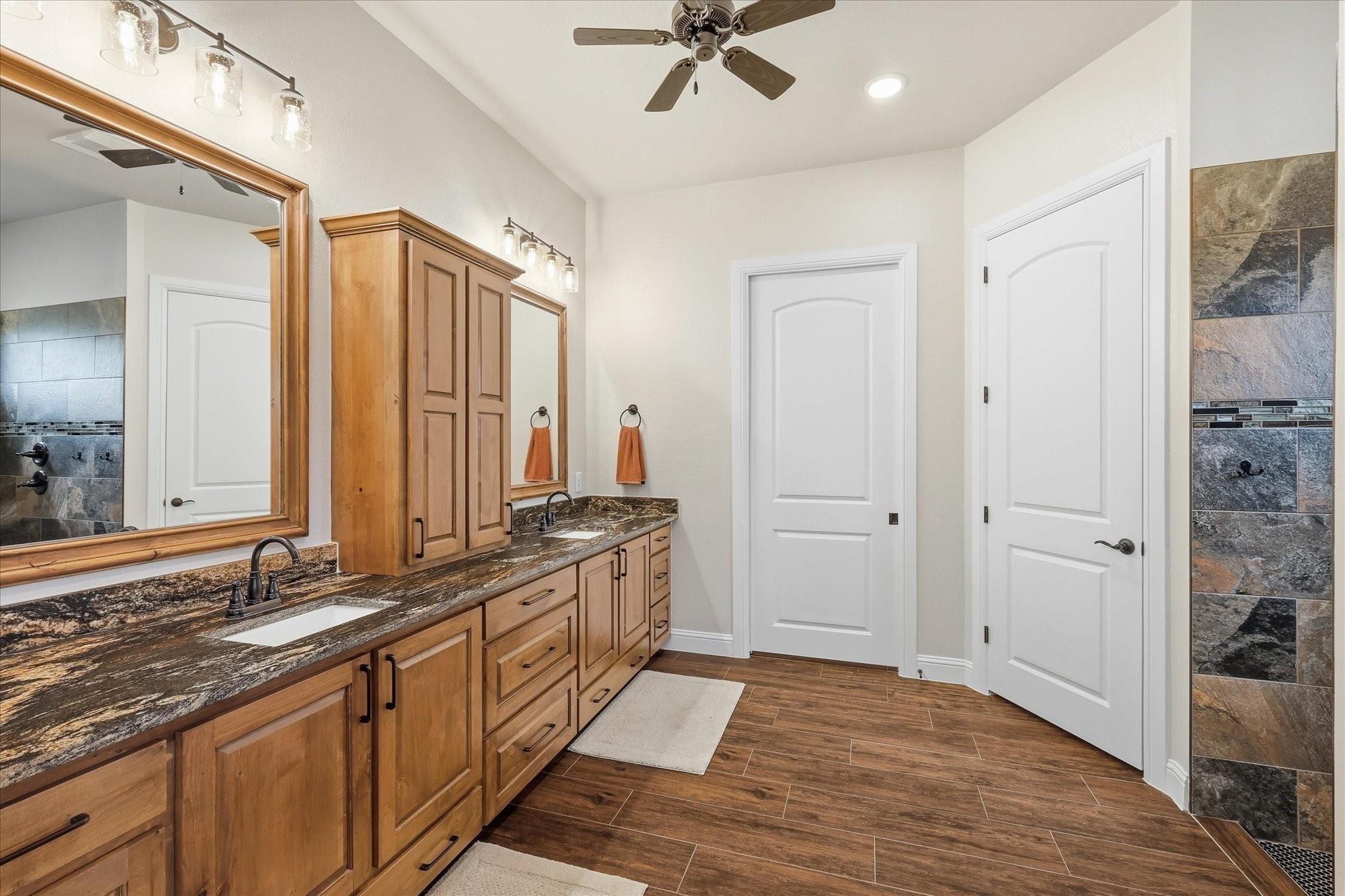 Arborview Dr, Weatherford, TX 76088